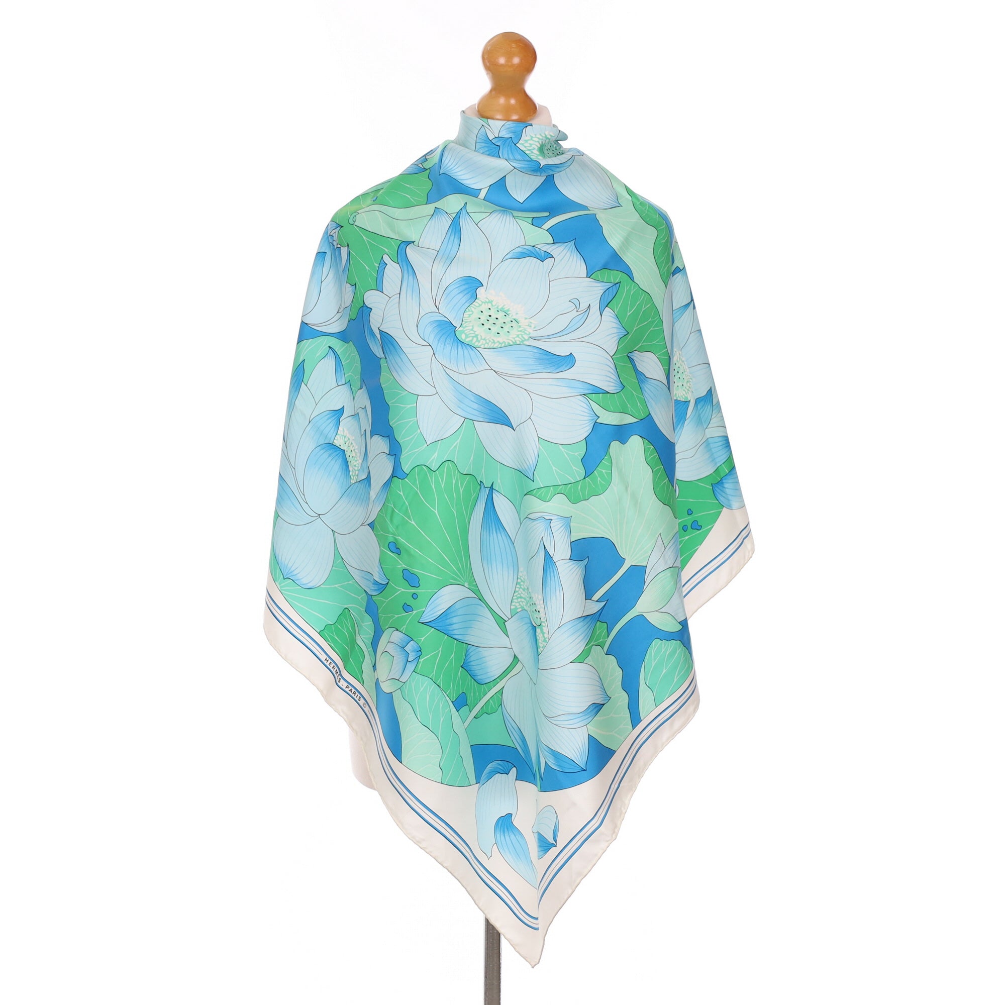Hermès Fleur De Lotus Silk Scarf