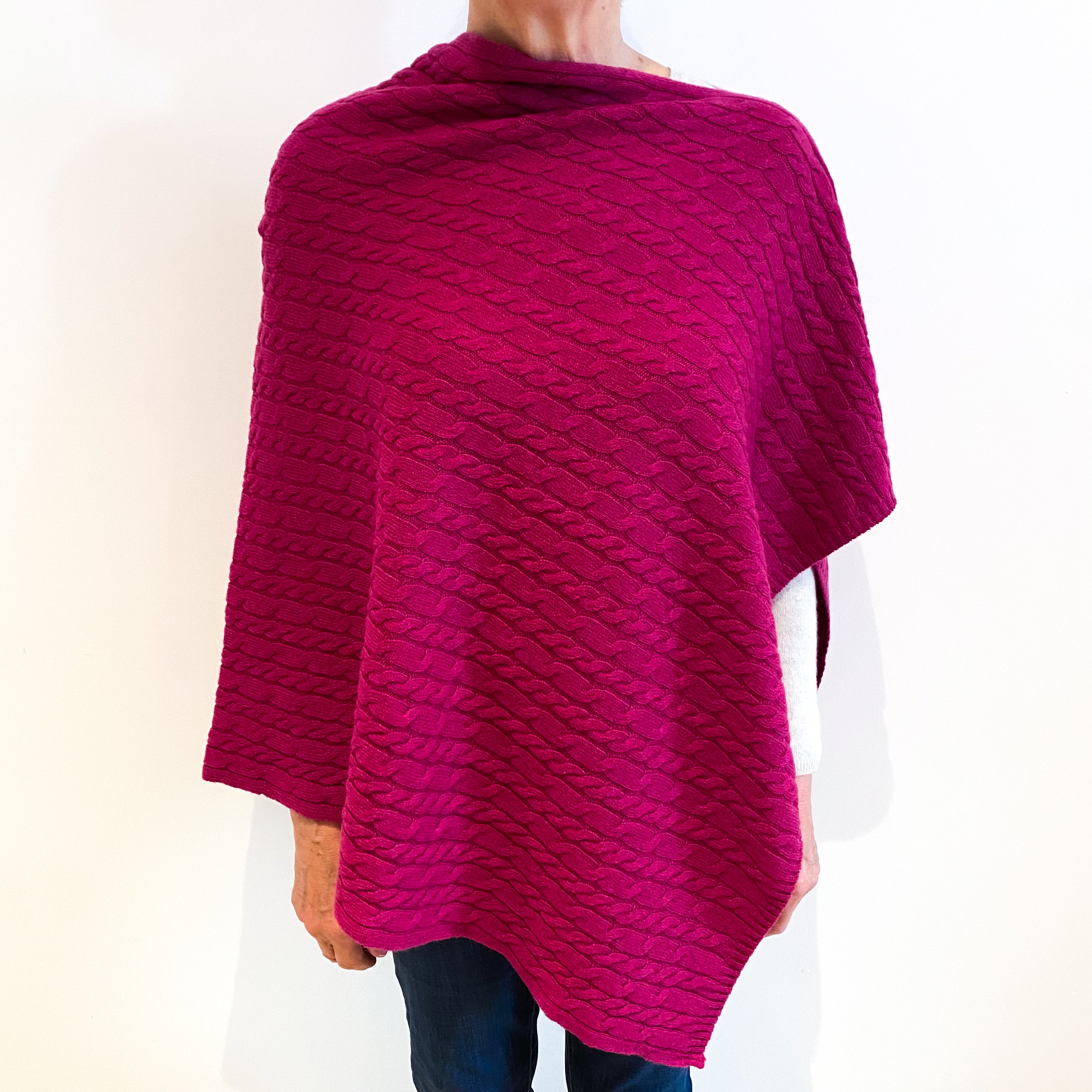 Brand New Scottish Fuchsia Pink Cashmere Cable Poncho One Size