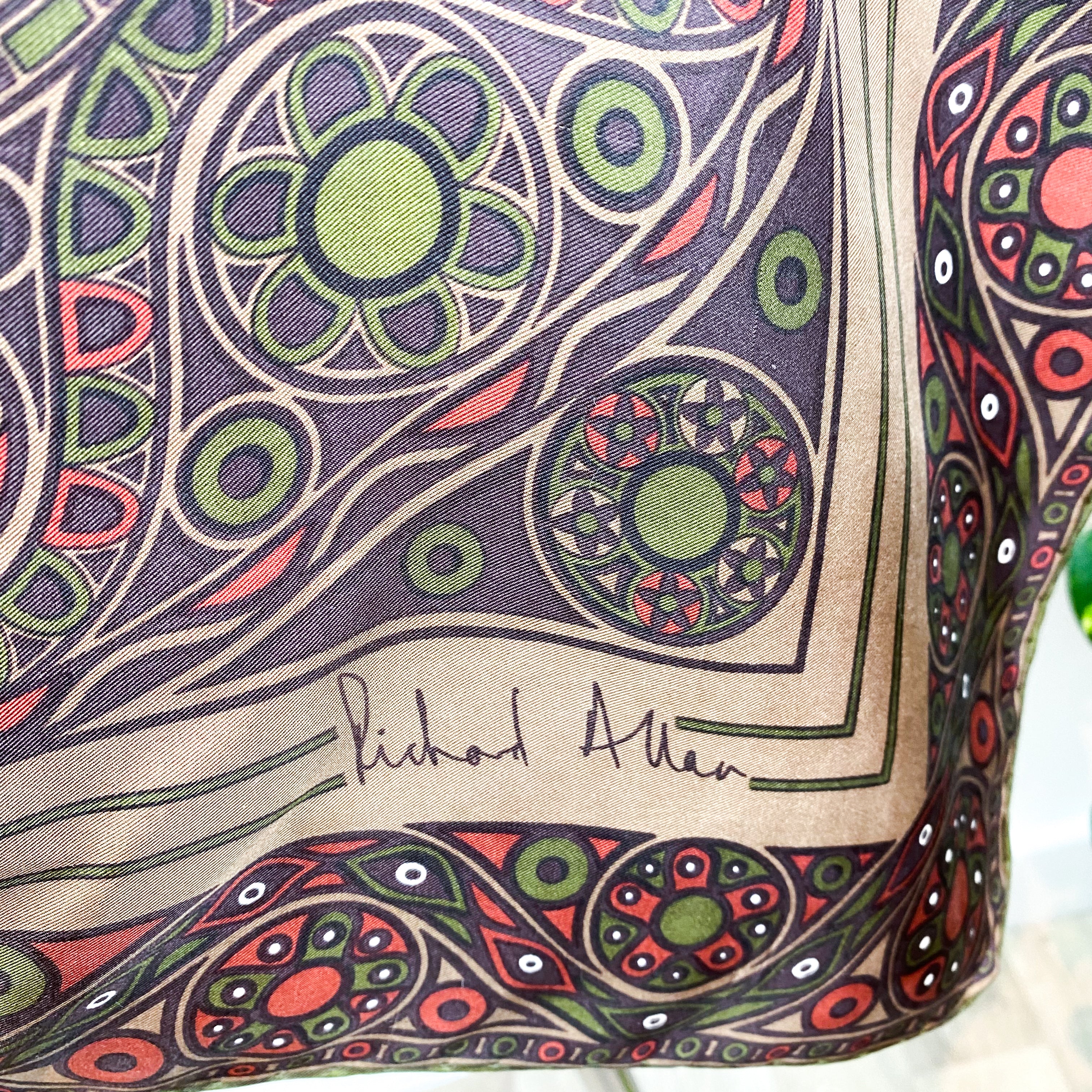 1970s Richard Allan Vintage Silk Scarf