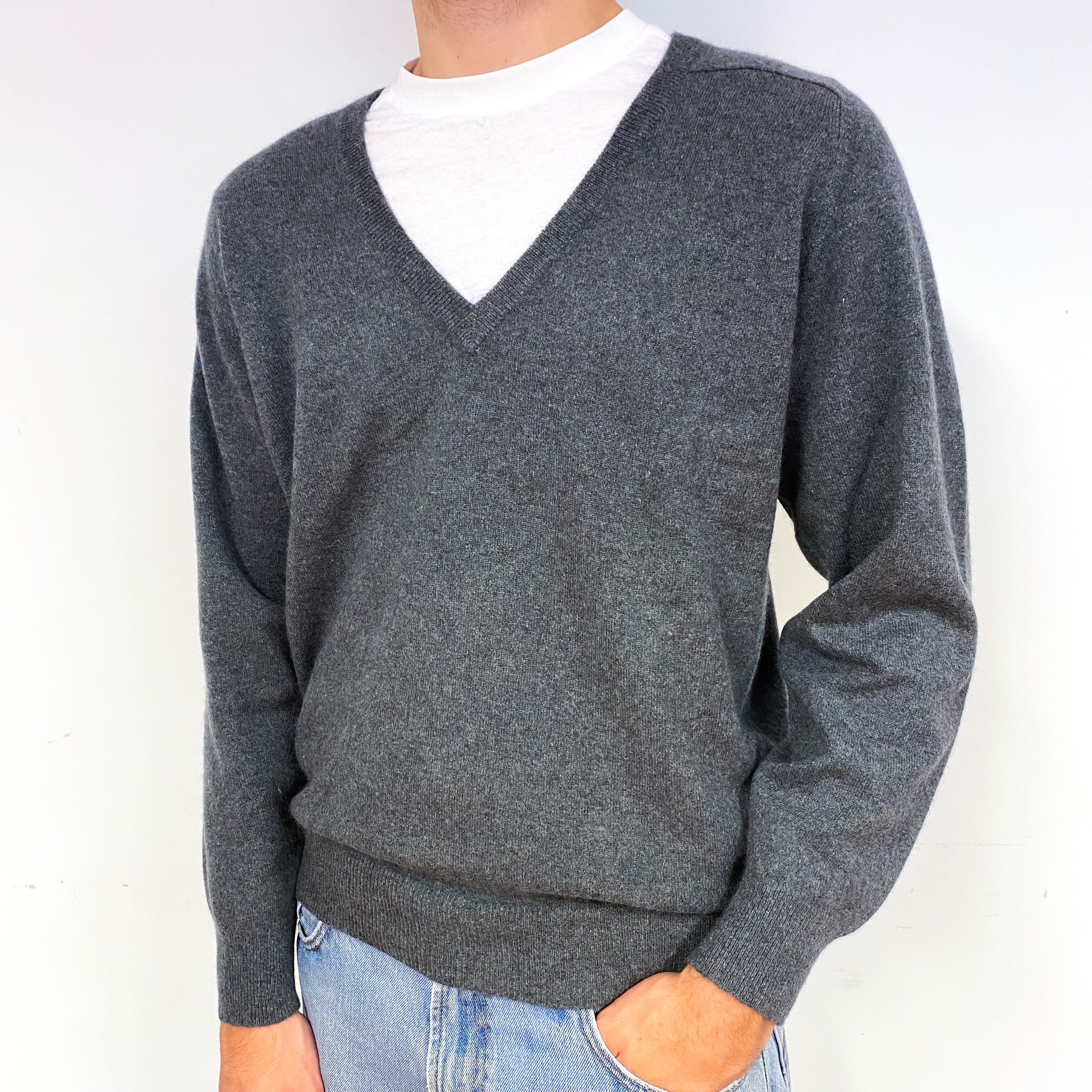 Men's Slate Grey Cashmere V-Neck Jumper Medium