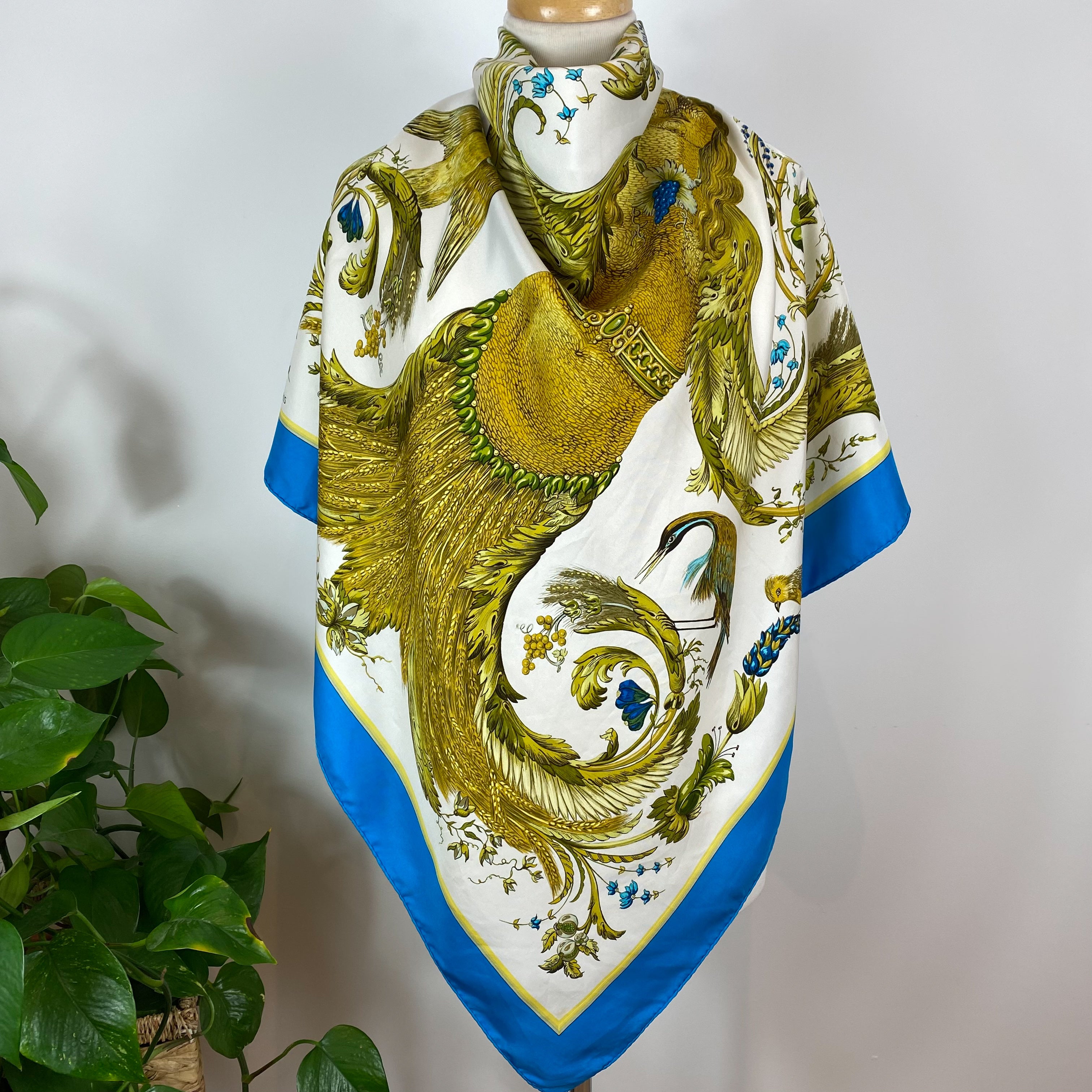 Boxed Hermes Cerès Silk Scarf