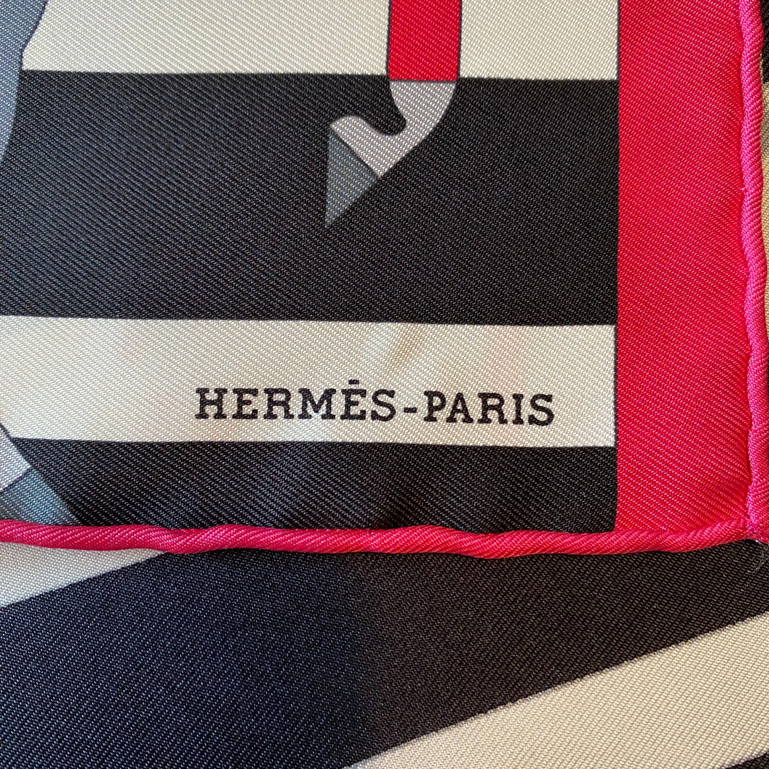 Pristine Hermès Rocabar 45 Silk Scarf