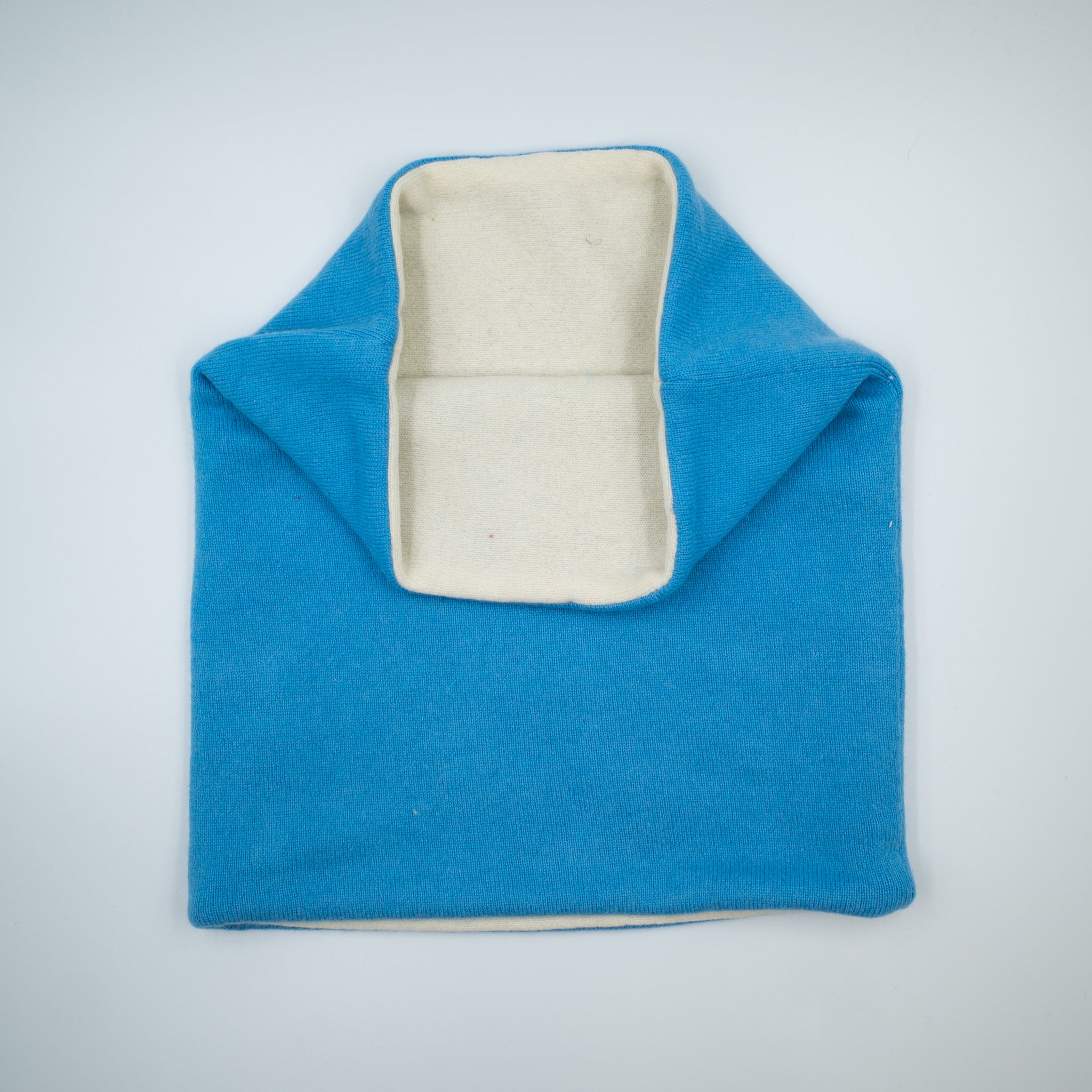 Mediterranean Blue and Winter White Luxury Double Layered Snood