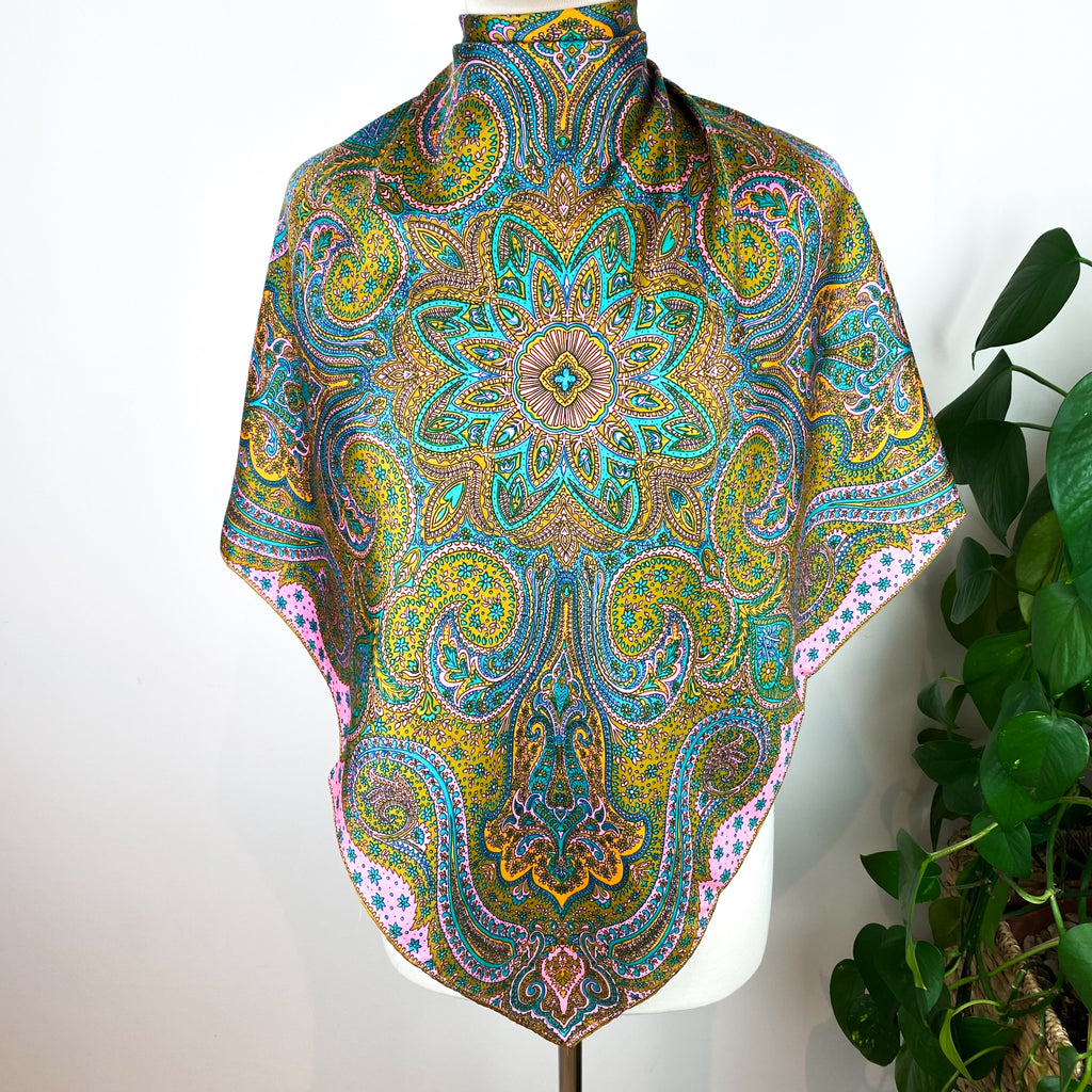 1970s Vera Neumann Paisley Vintage Silk Scarf