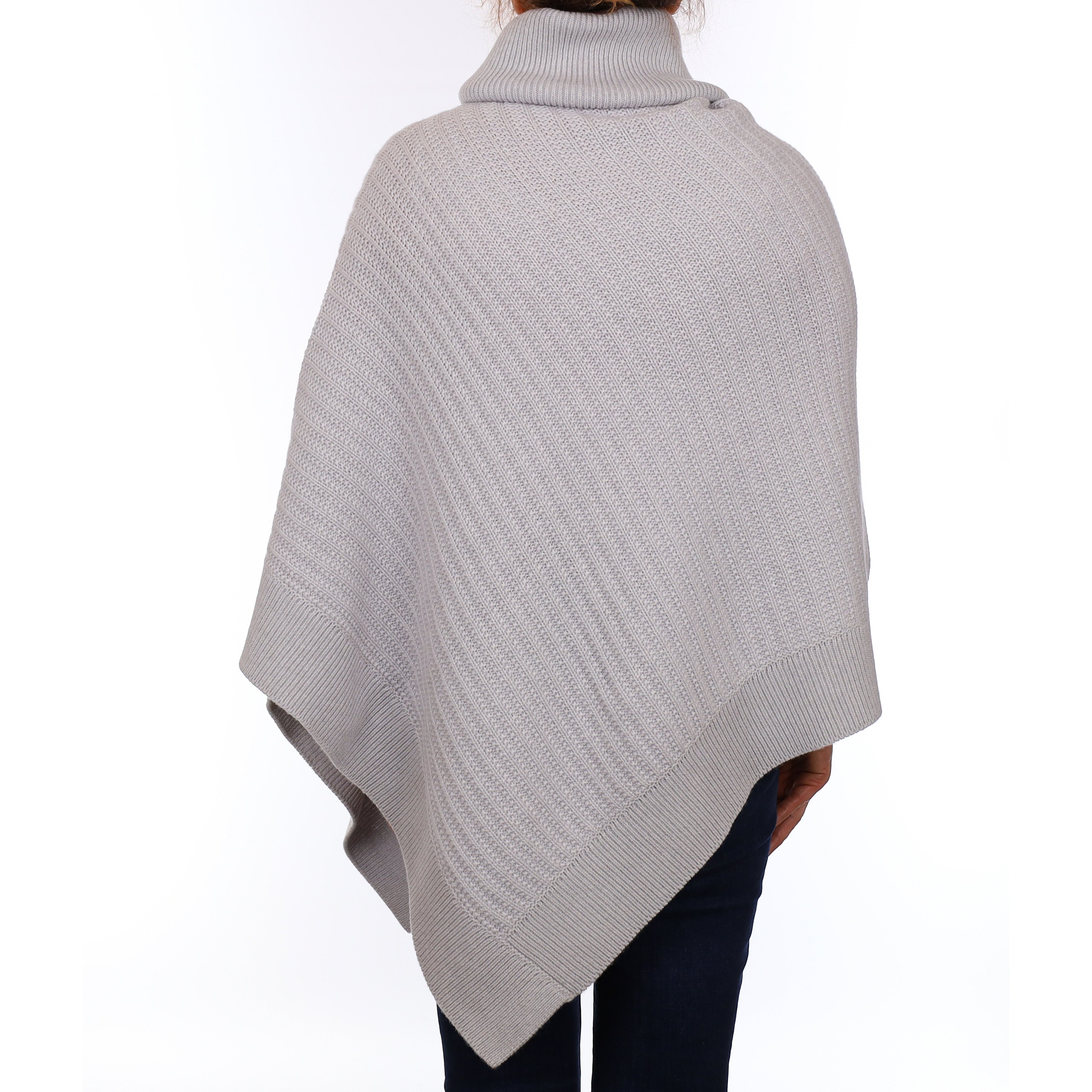 Brand New Scottish Hawico Dove Grey Luxury Chunky Cashmere Poncho