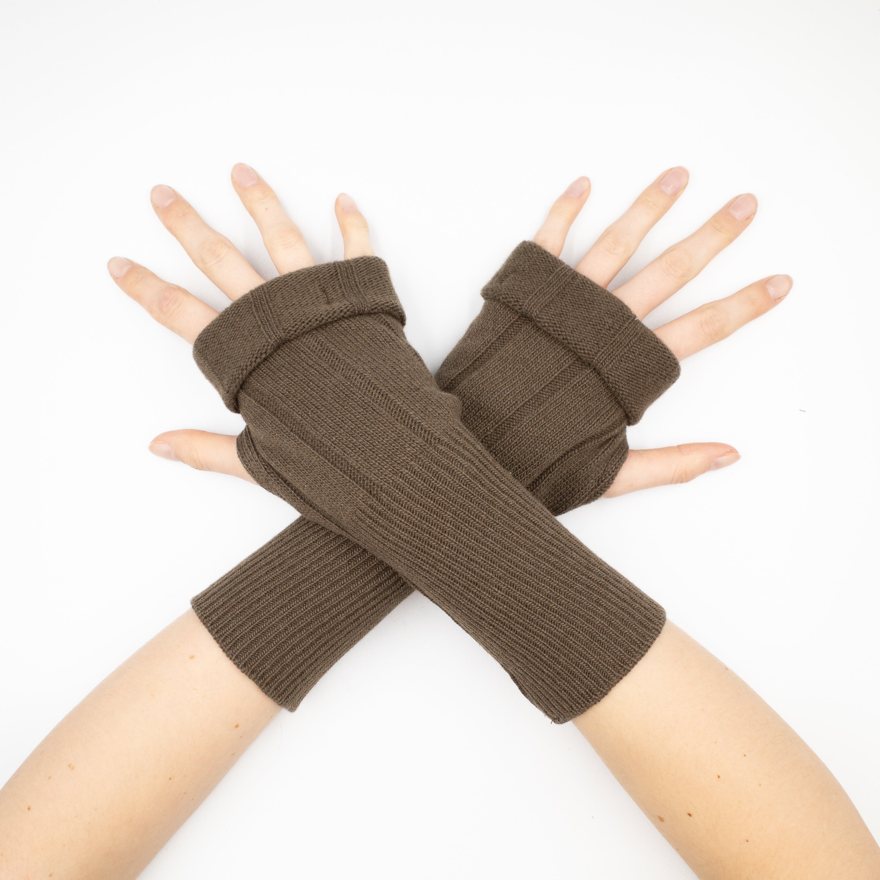 Donkey Brown Wide Rib Fingerless Gloves