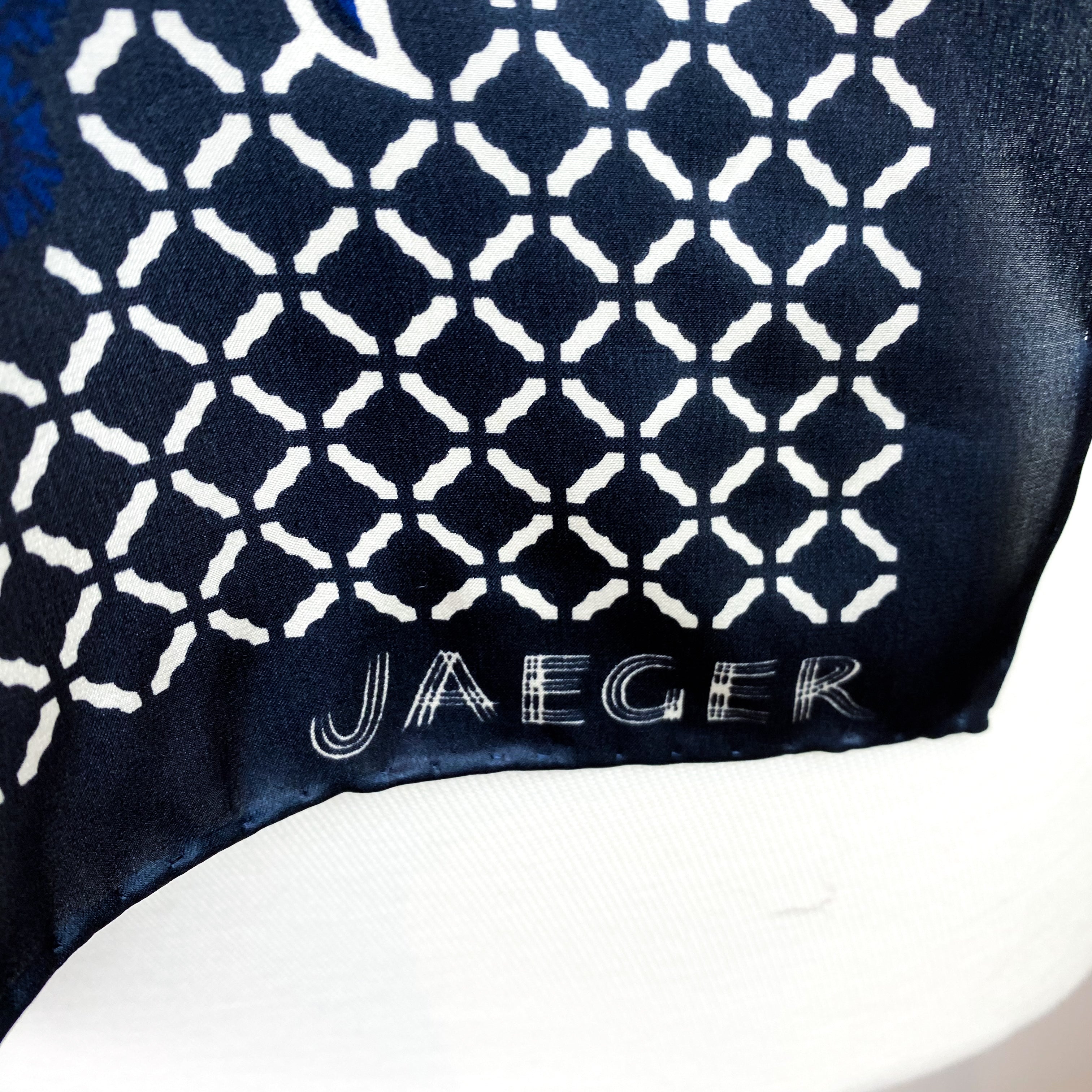 Immaculate Large Jaeger Silk Scarf