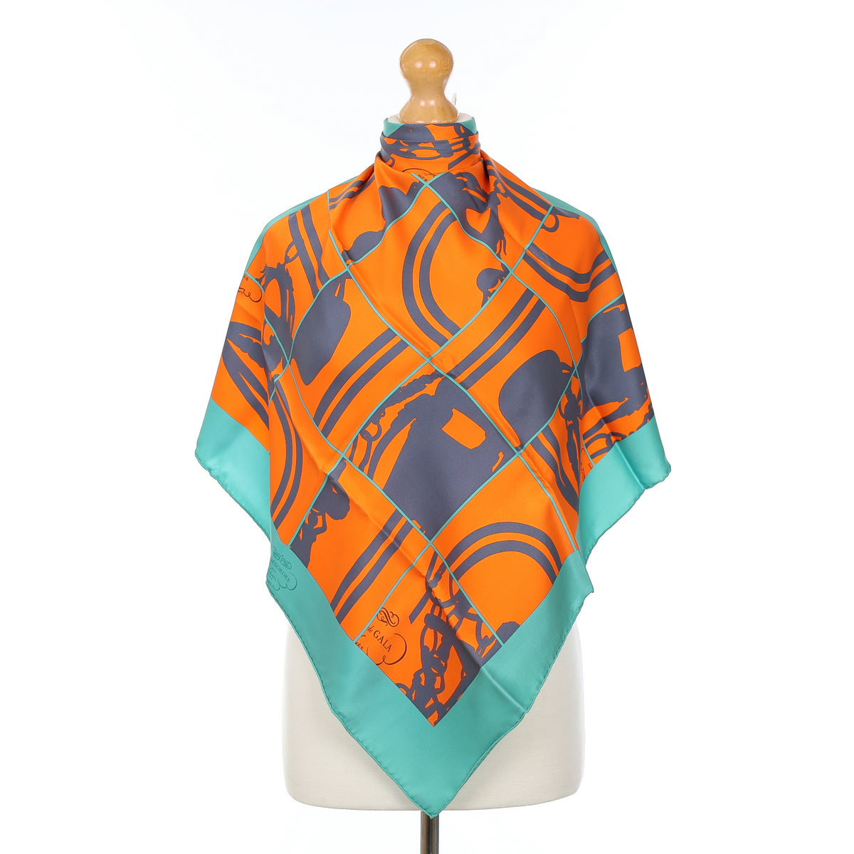 Brand New Boxed Hermès En Désordre Silk Scarf