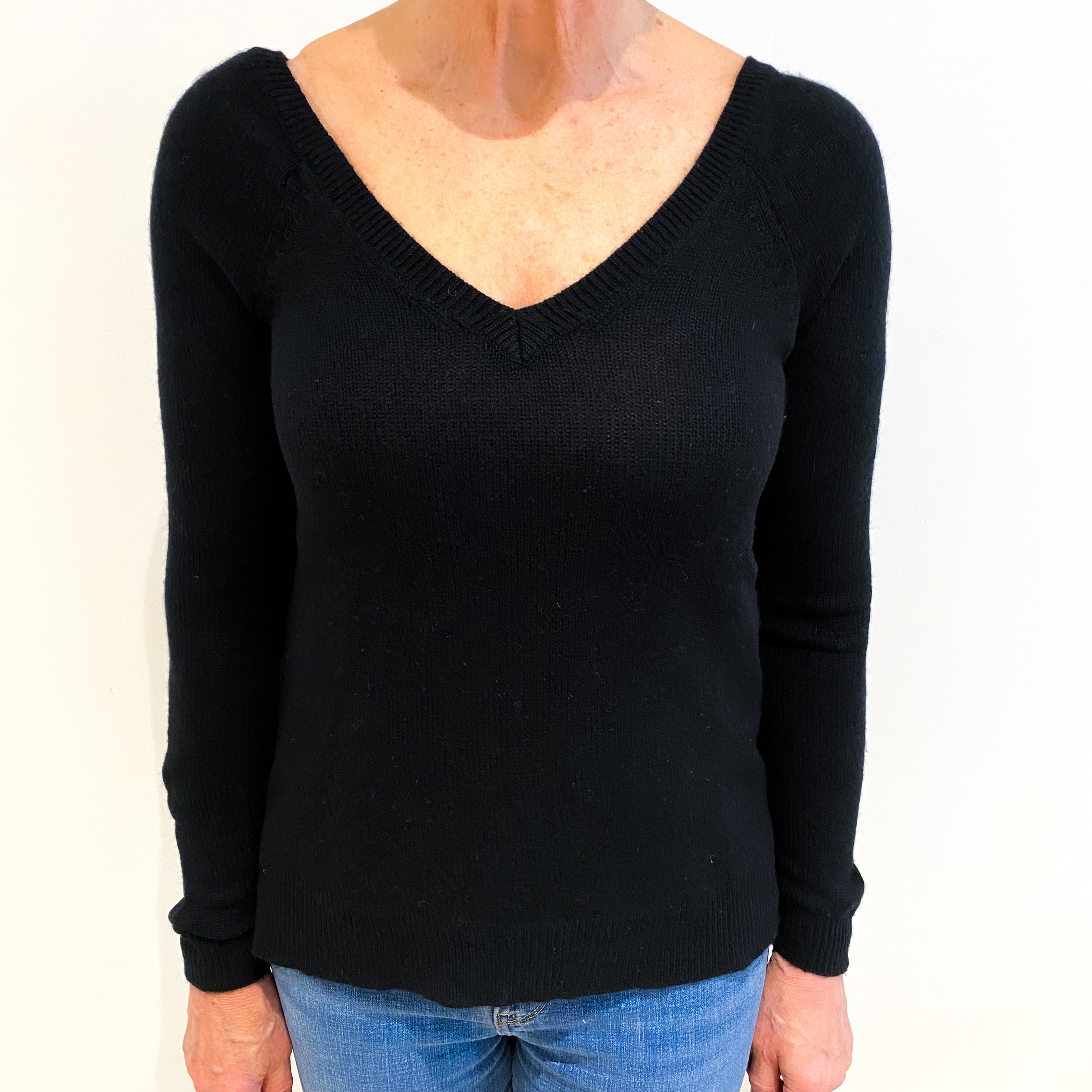 Black Cashmere V Neck Jumper Medium