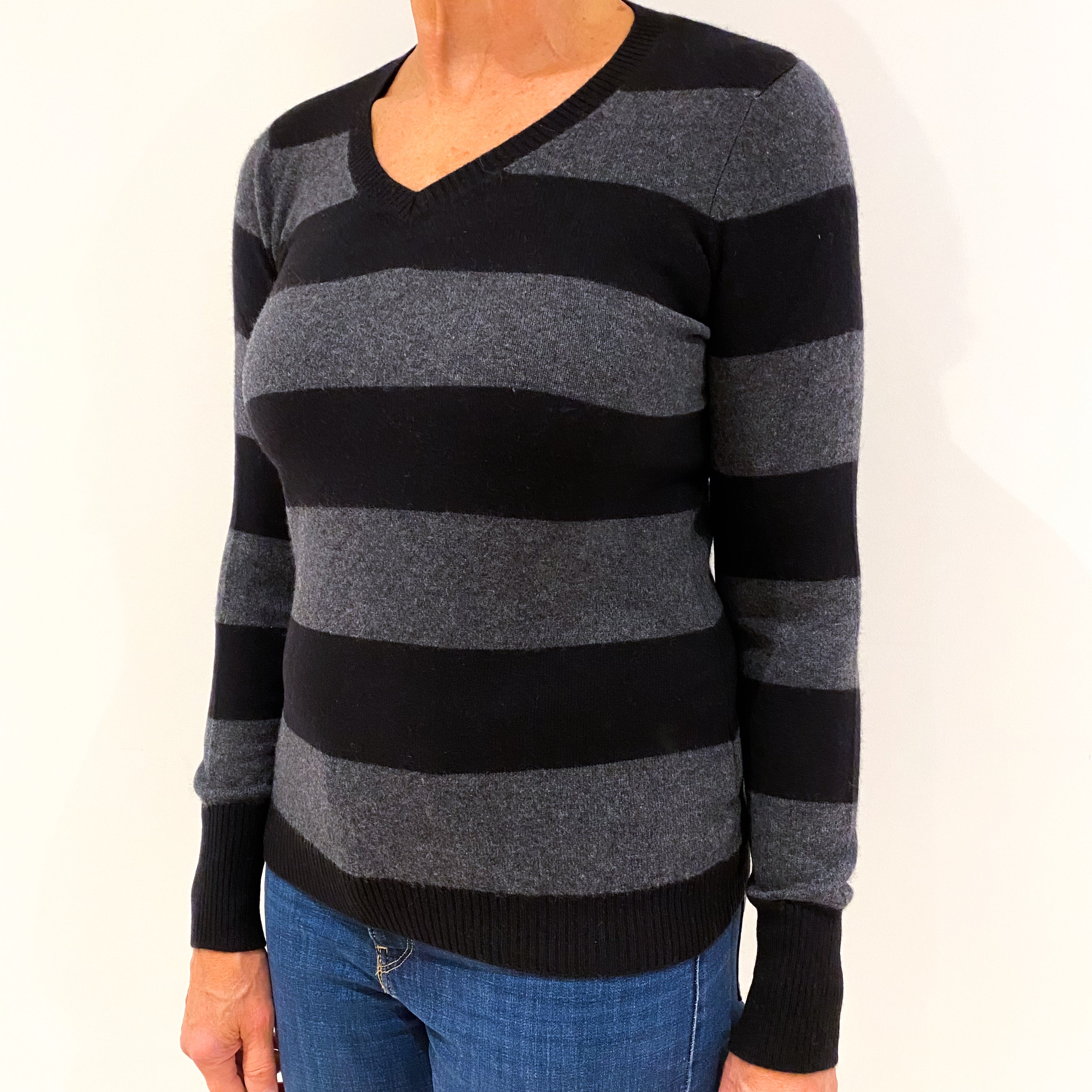 Black Grey Striped Cashmere V-Neck Jumper Medium