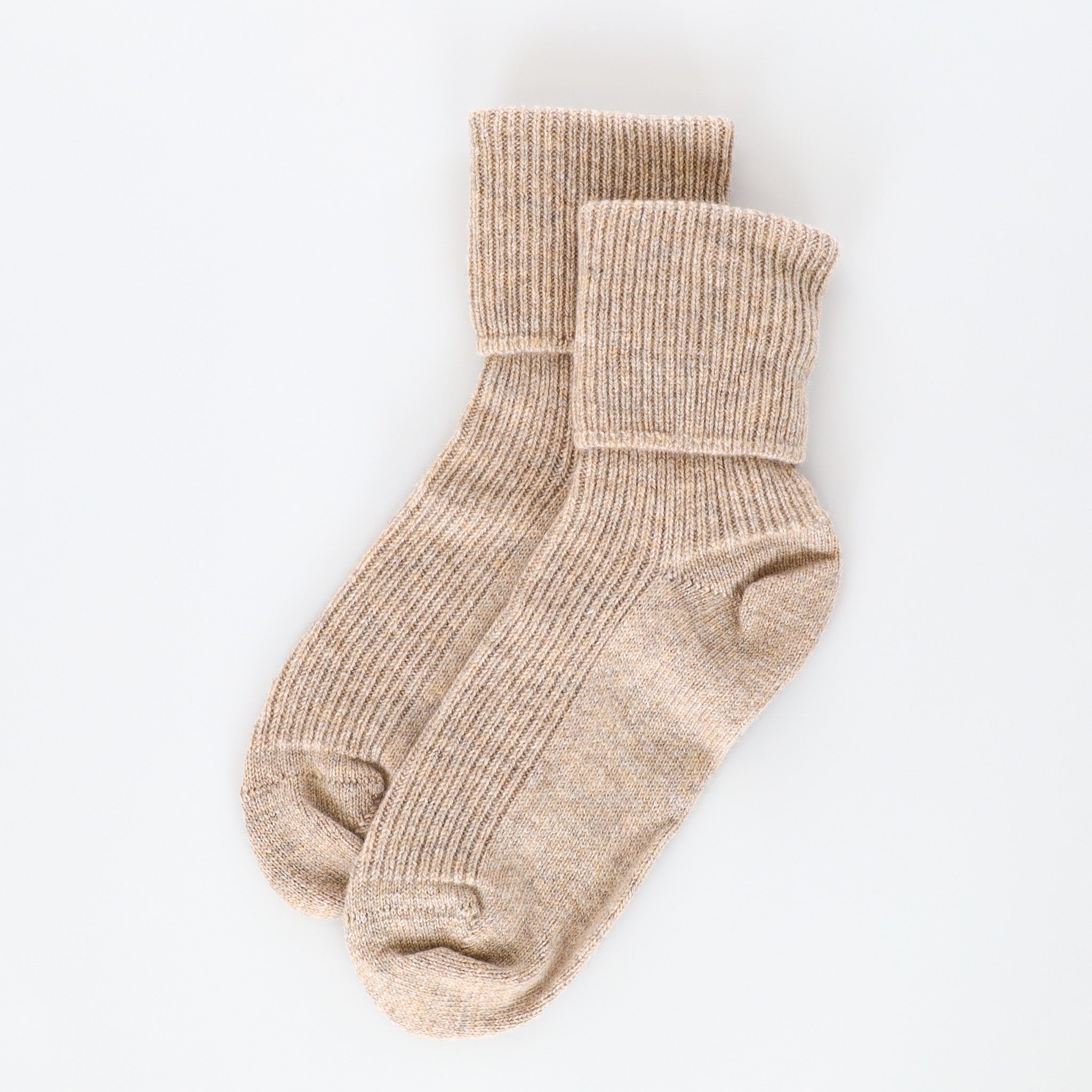 Brand New Scottish Biscuit Brown Ladies Cashmere Bed Socks