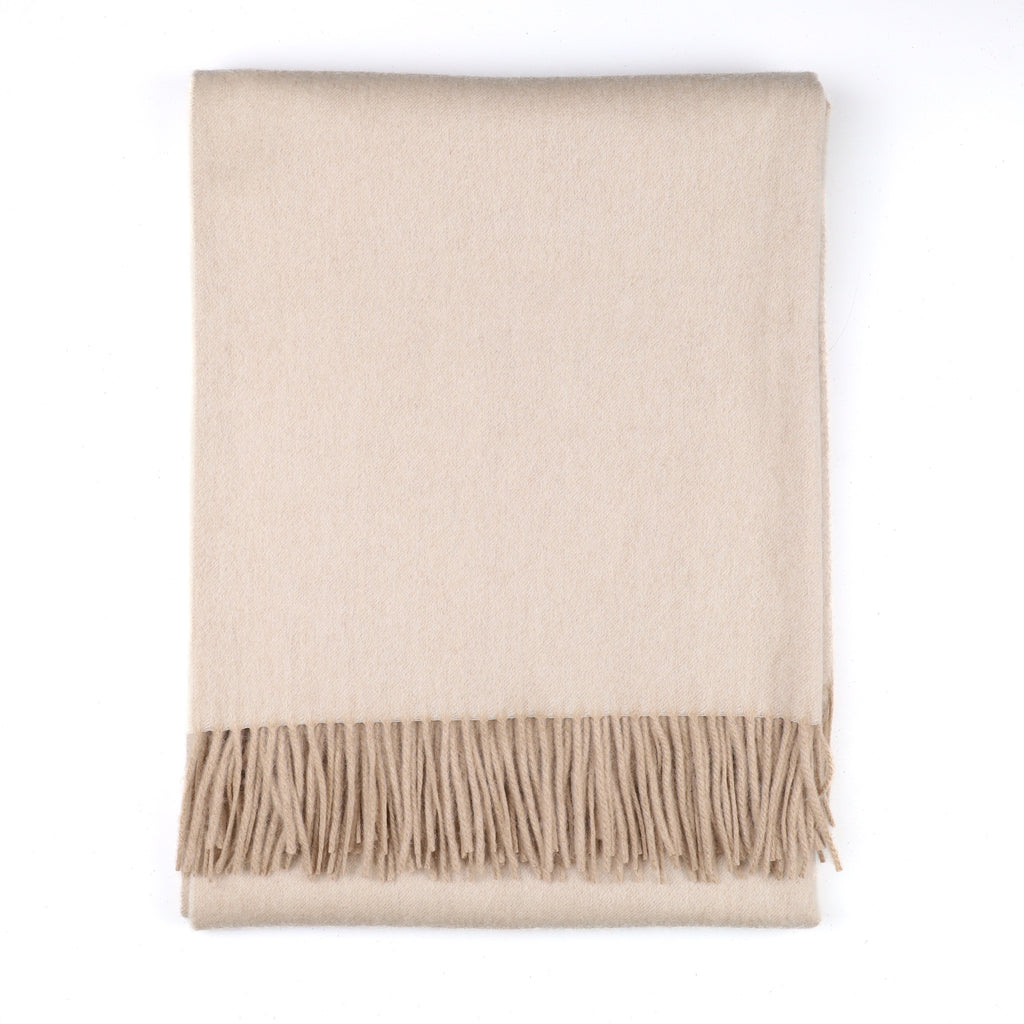Brand New Scottish Alex Begg Biscuit Beige Heavy Woven Cashmere Blanket