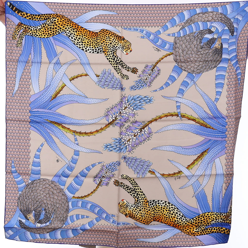 Brand New Bellezza Antique Grey & Blue Leopard Double Faced Silk Scarf