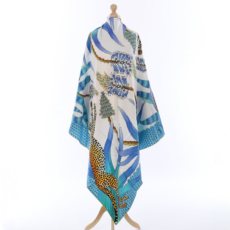 Brand New Bellezza Ivory & Blue Leopard Double Faced Silk Scarf Extra Large