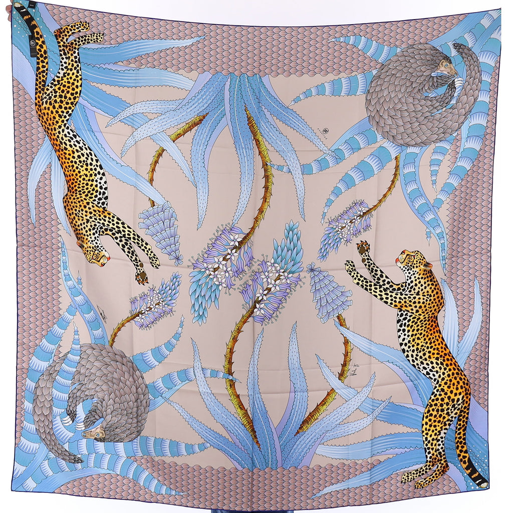 Brand New Bellezza Antique Grey & Blue Leopard Double Faced Silk Scarf Extra Large
