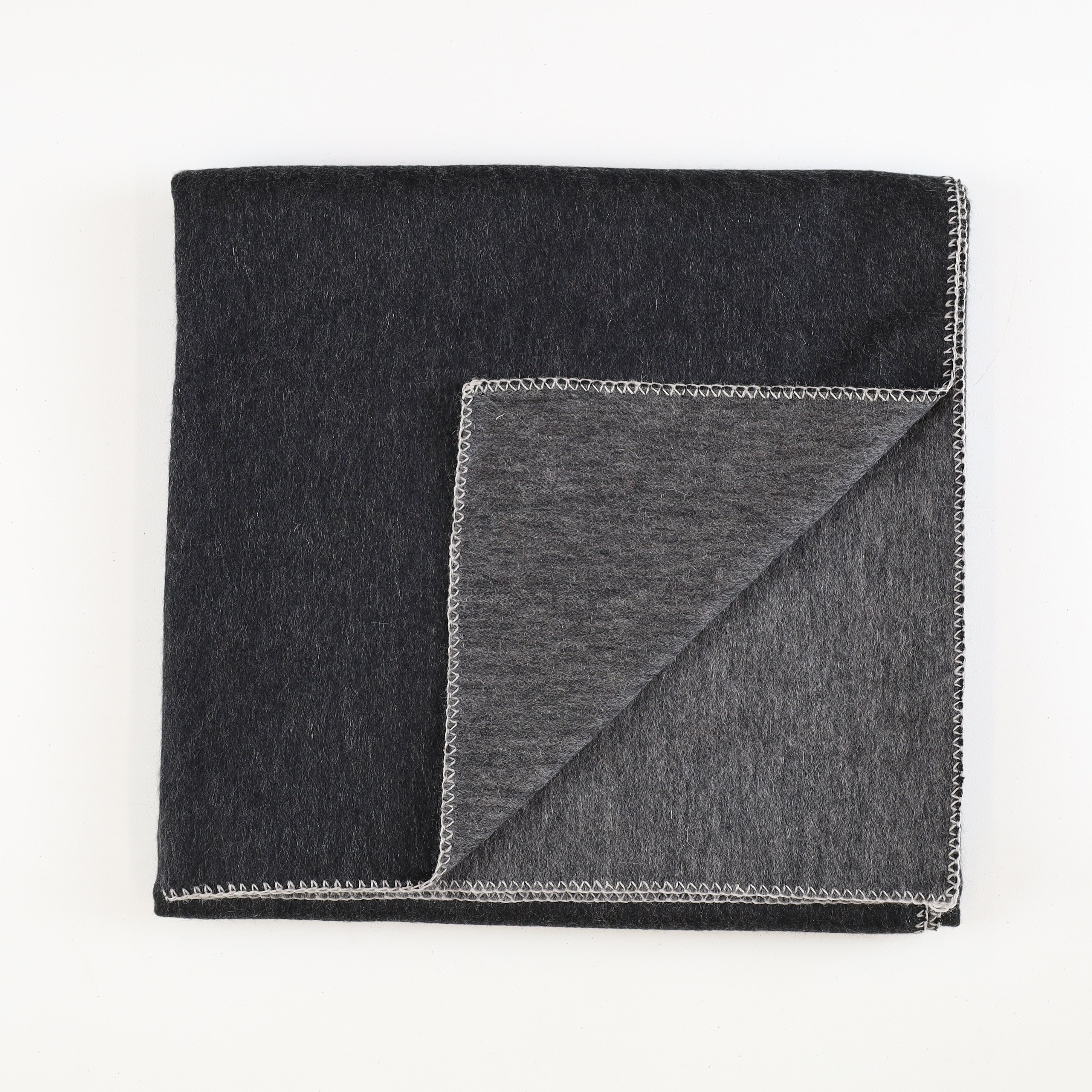 Brand New Scottish Granite Grey Woven Cashmere Throw