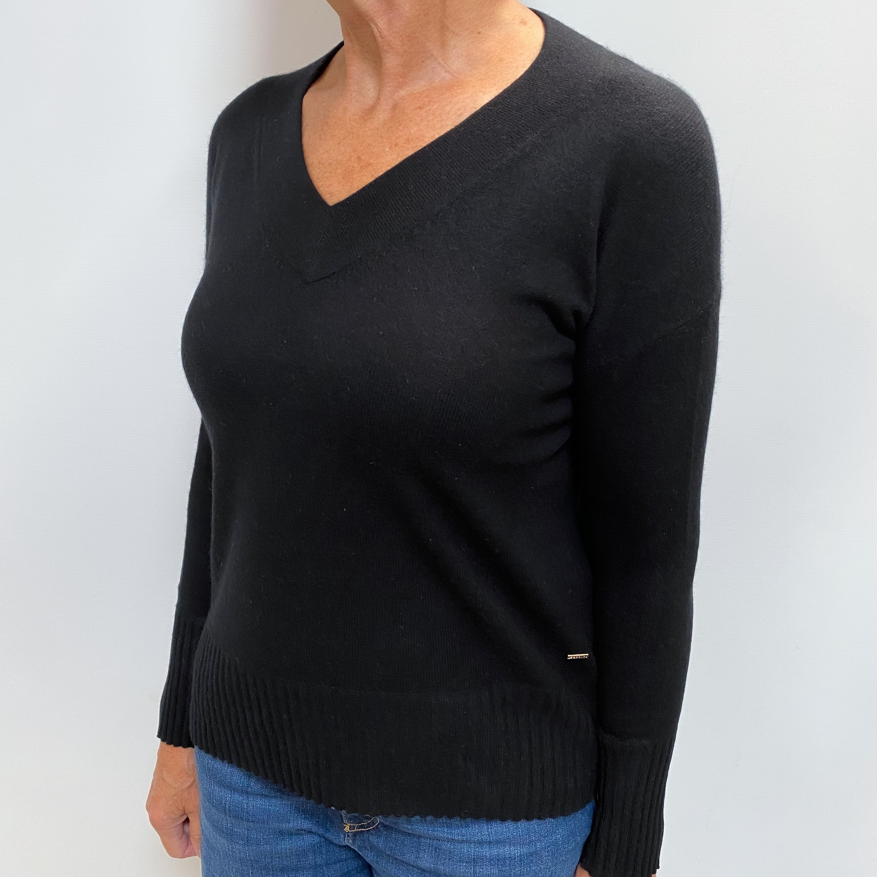 Black Cashmere V Neck Jumper Medium