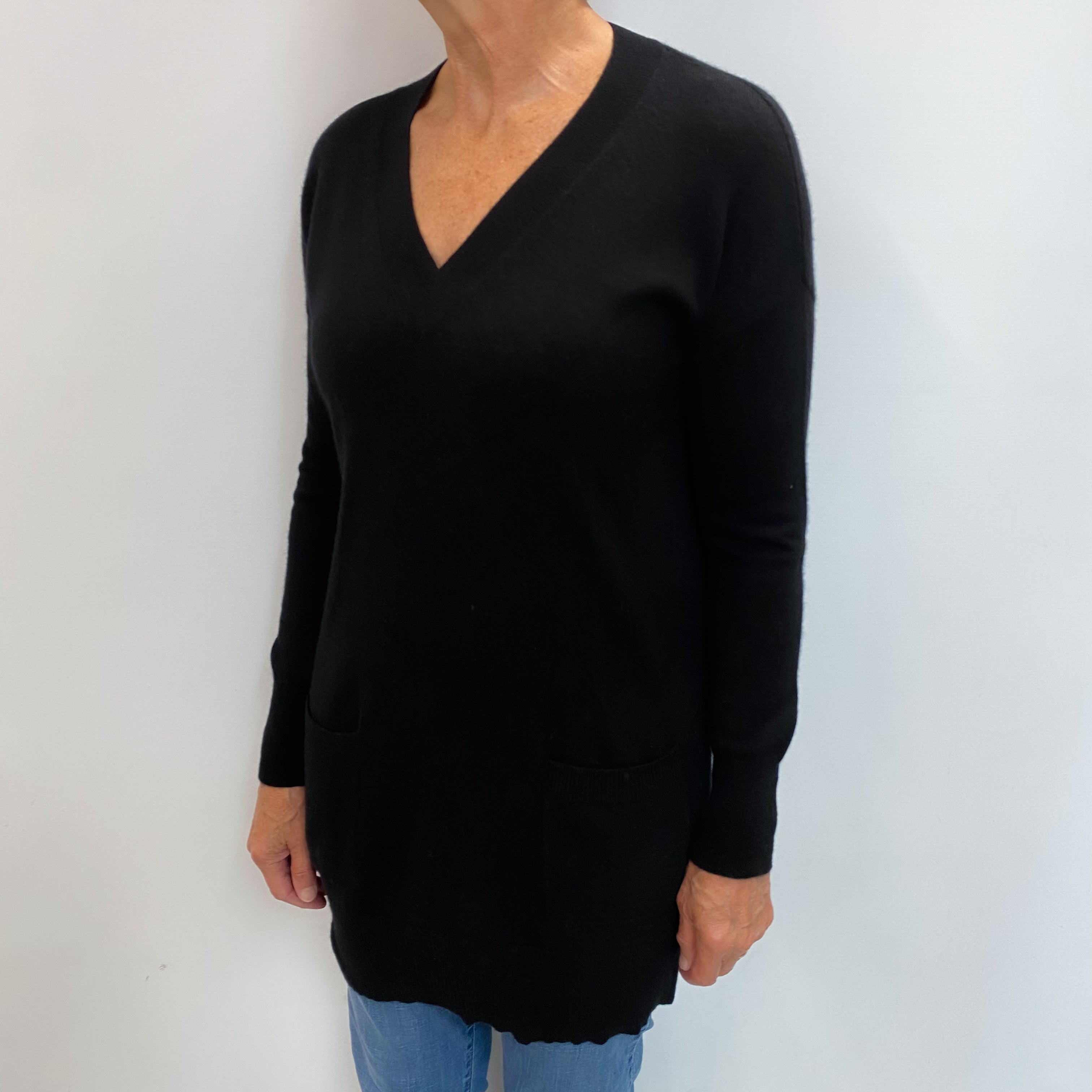 Black Cashmere V Neck LonglineJumper Medium