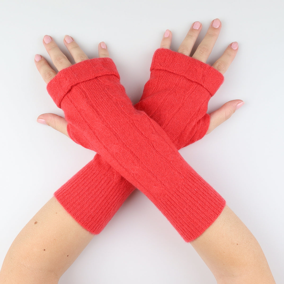 Spanish Red Cable Fingerless Gloves