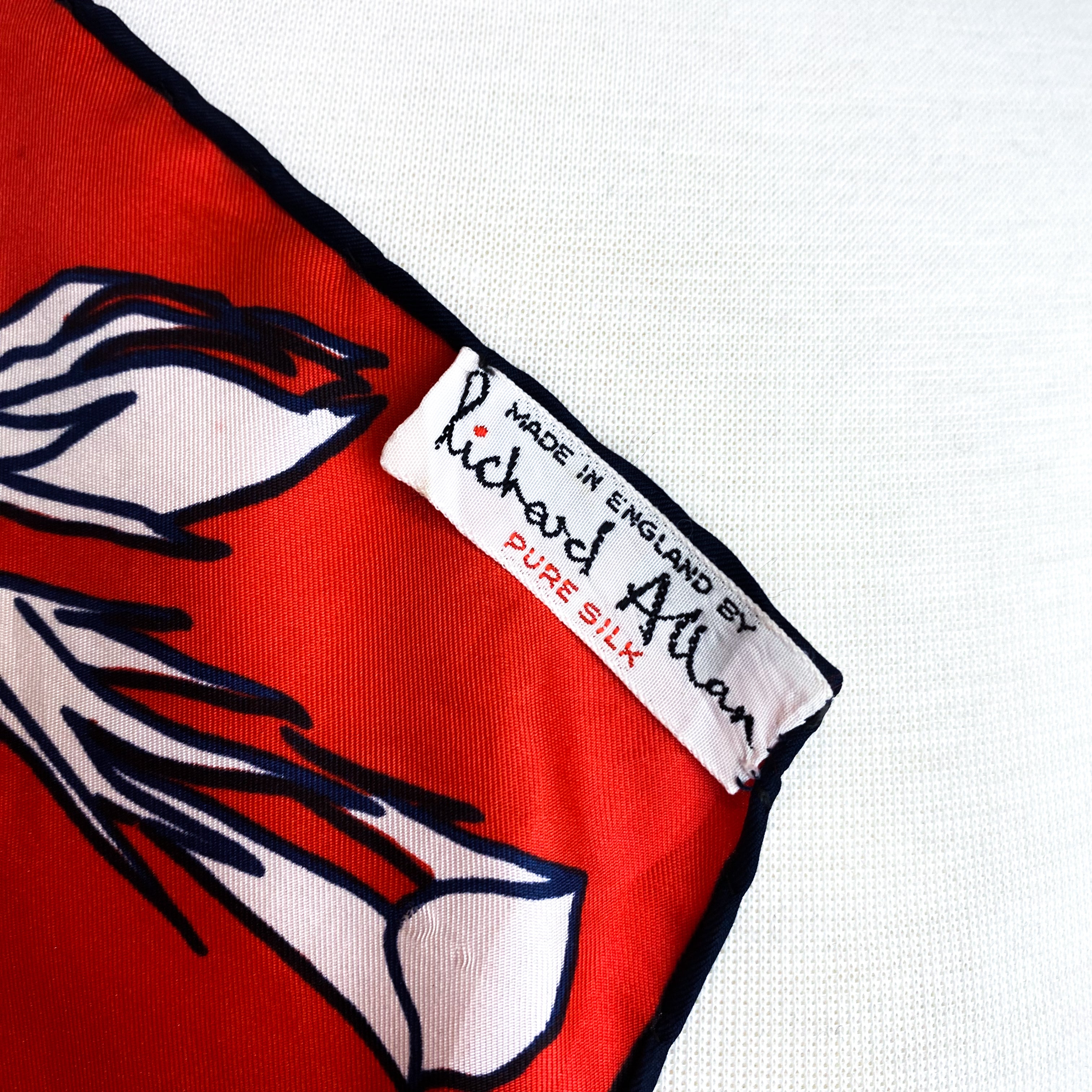 1970s Leaf Design Richard Allan Vintage Silk Scarf