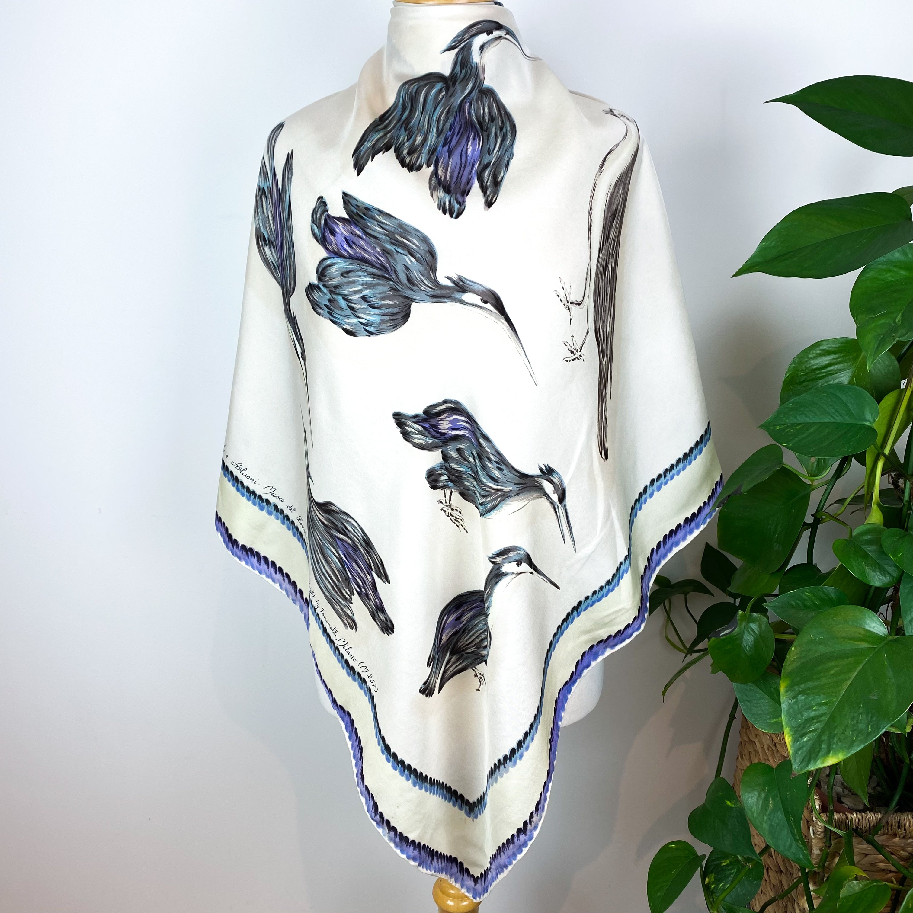 Elegant Bird Design Vintage Silk Scarf