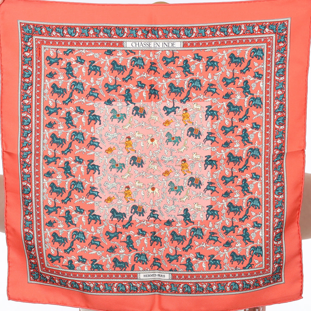 Hermès 45 Chasse En Inde Silk Scarf