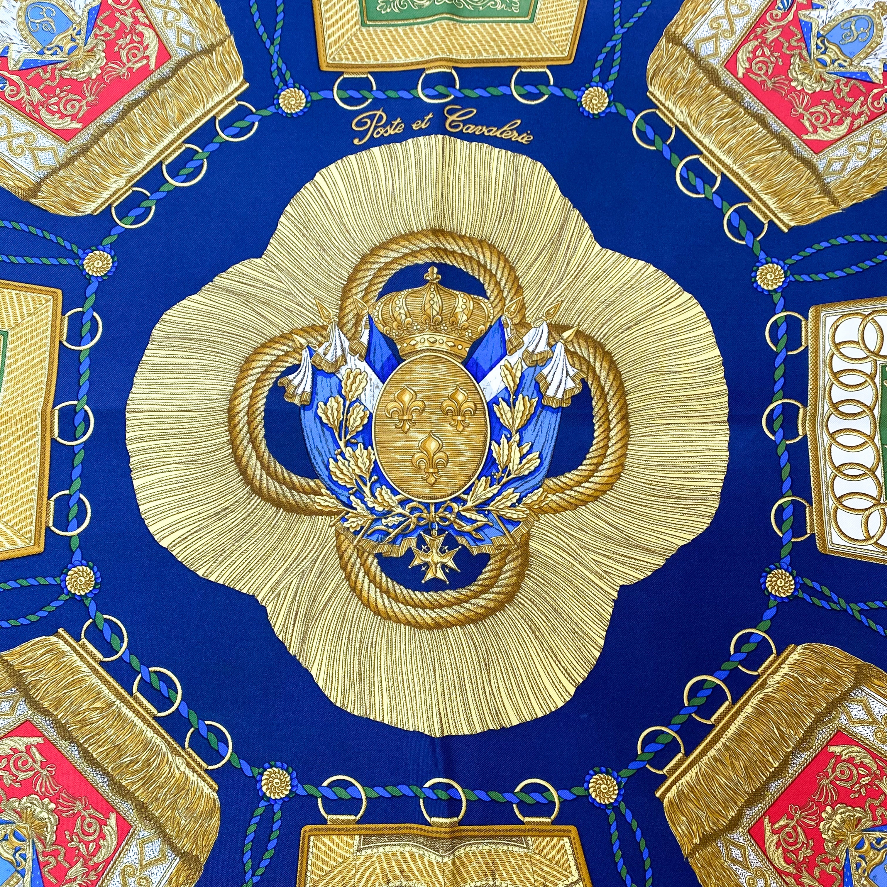 Boxed Hermès Poste Et Cavalerie Silk Scarf