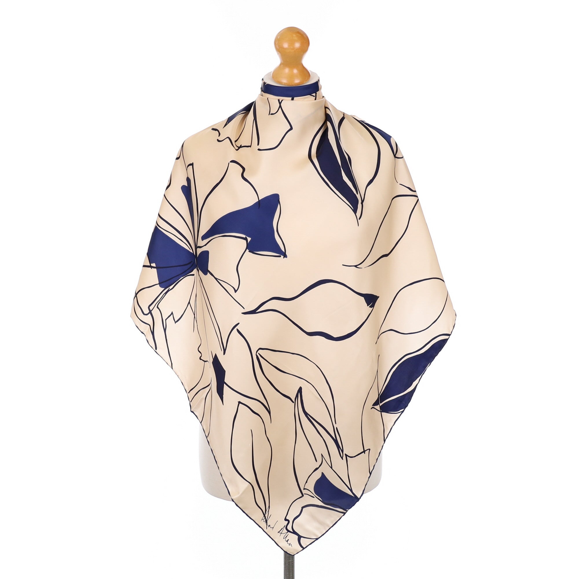 1970’s Immaculate Richard Allan Silk Scarf