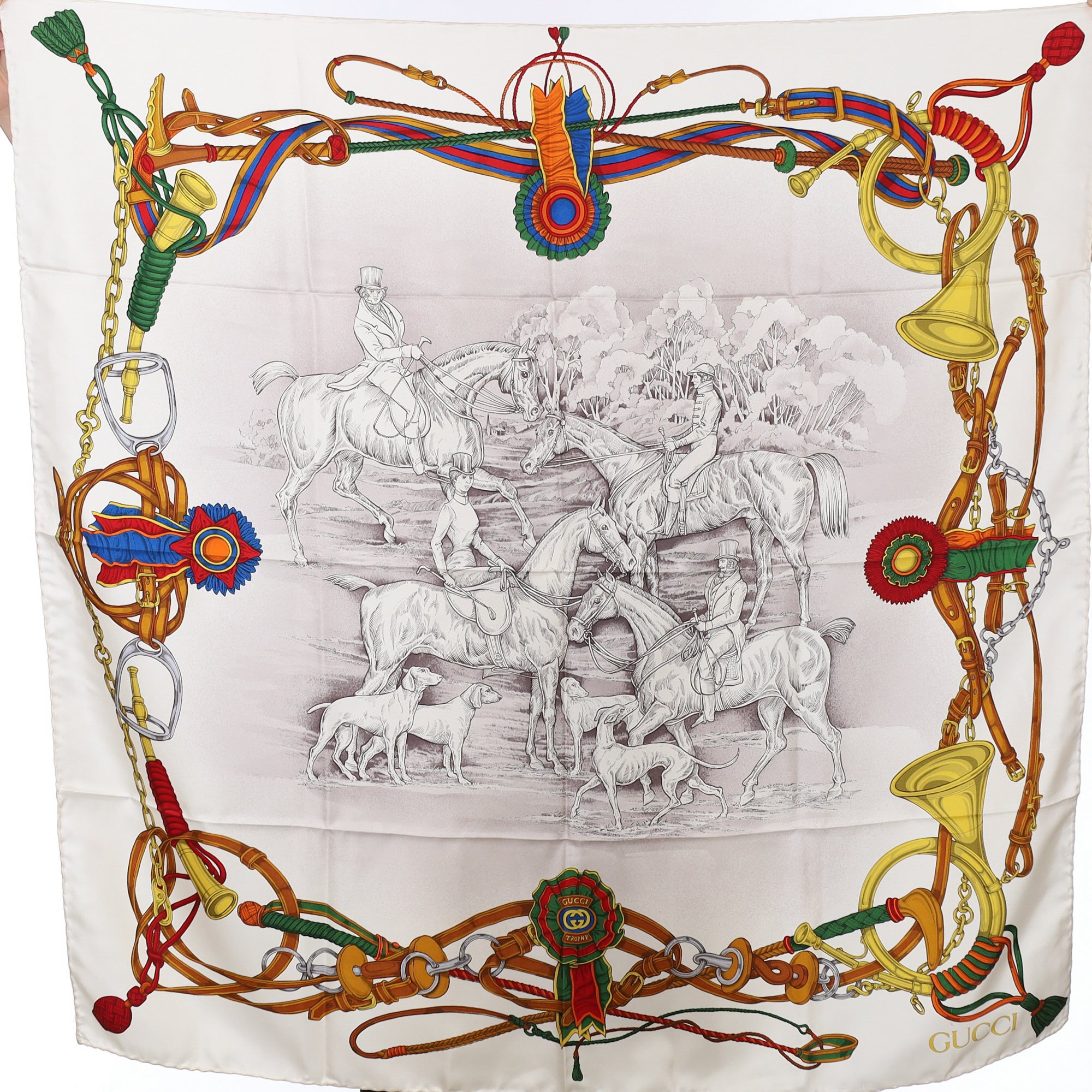 Brand New Gucci House and Hound Design Vintage Silk Scarf