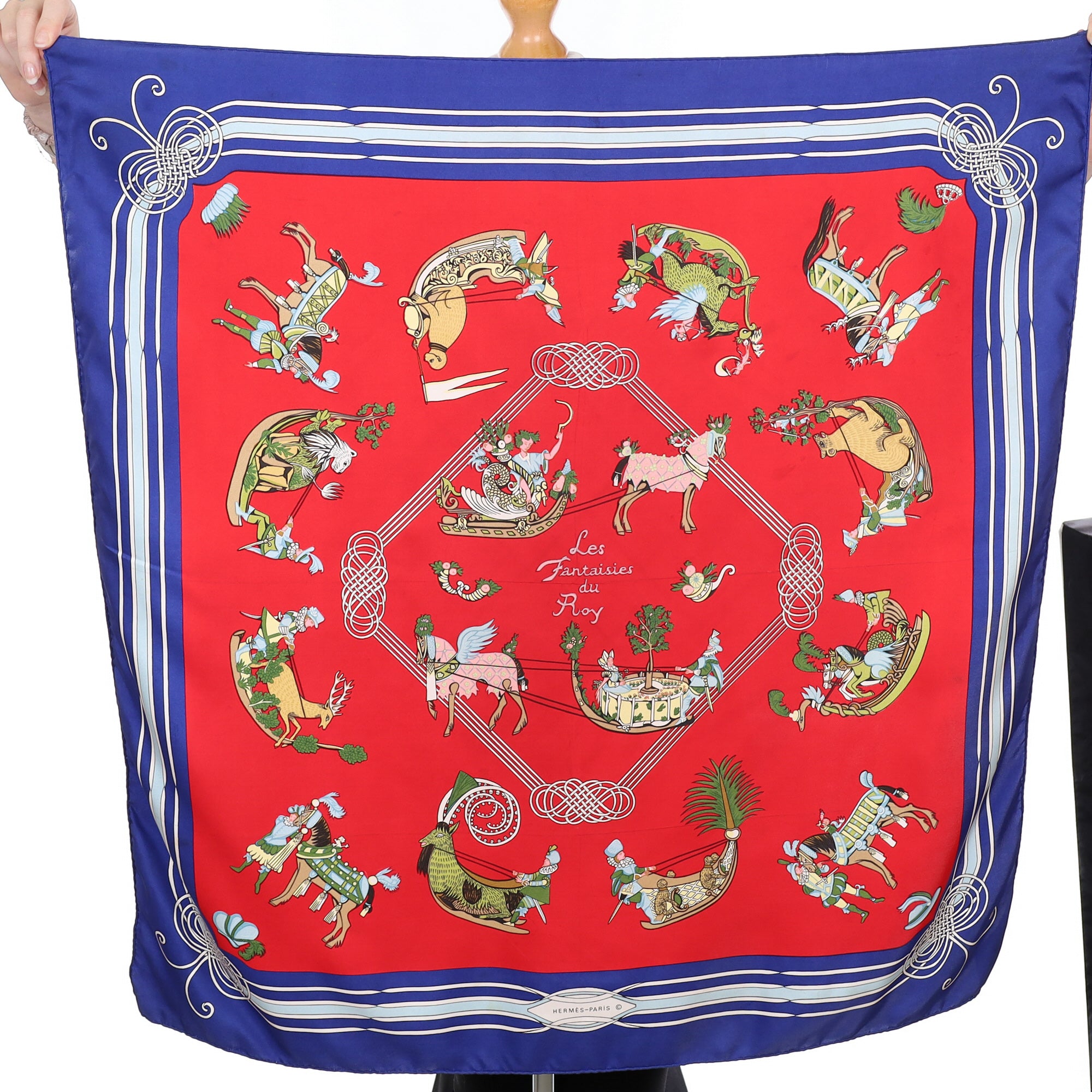 Hermès Les Fantaisies du Roy Silk Scarf