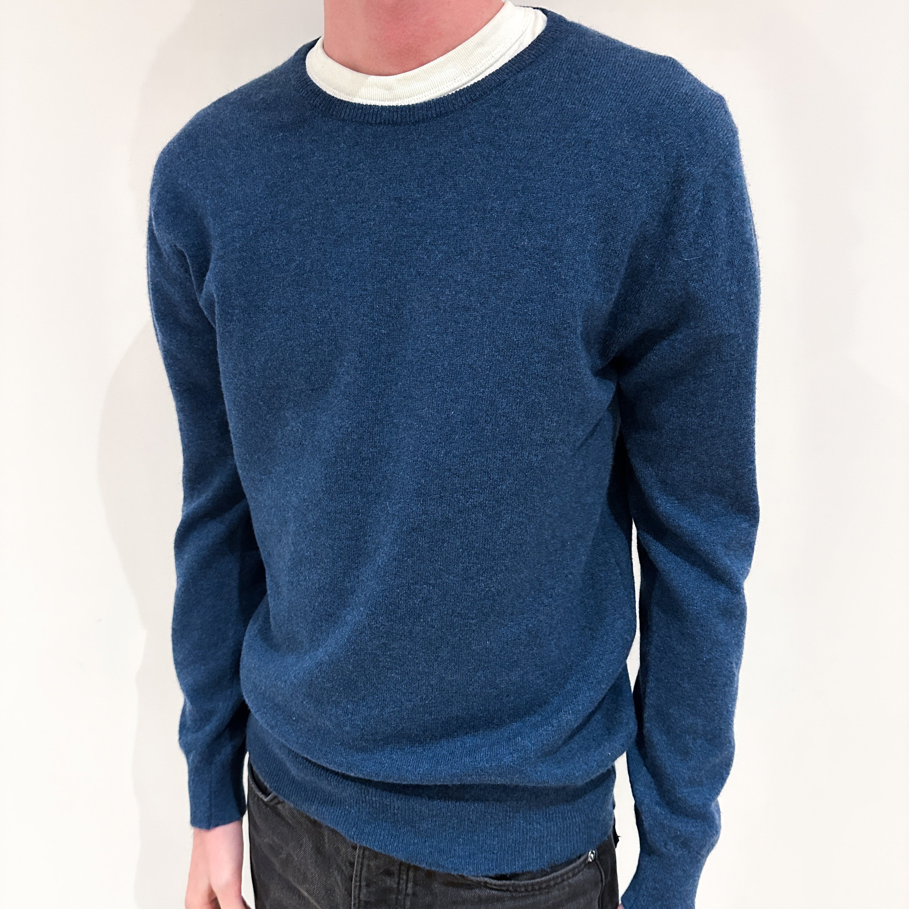 Men's Brand New Scottish Deep Ocean Blue Cashmere Crew Neck Jumper Small