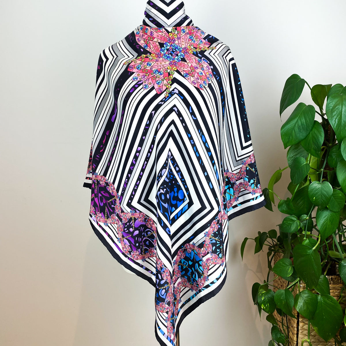 Elizabeth Kate Vintage Silk Scarf