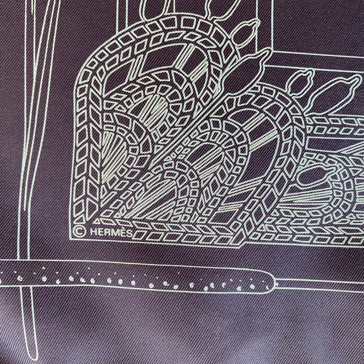 Hermès Libres Comme L’Air Silk Scarf