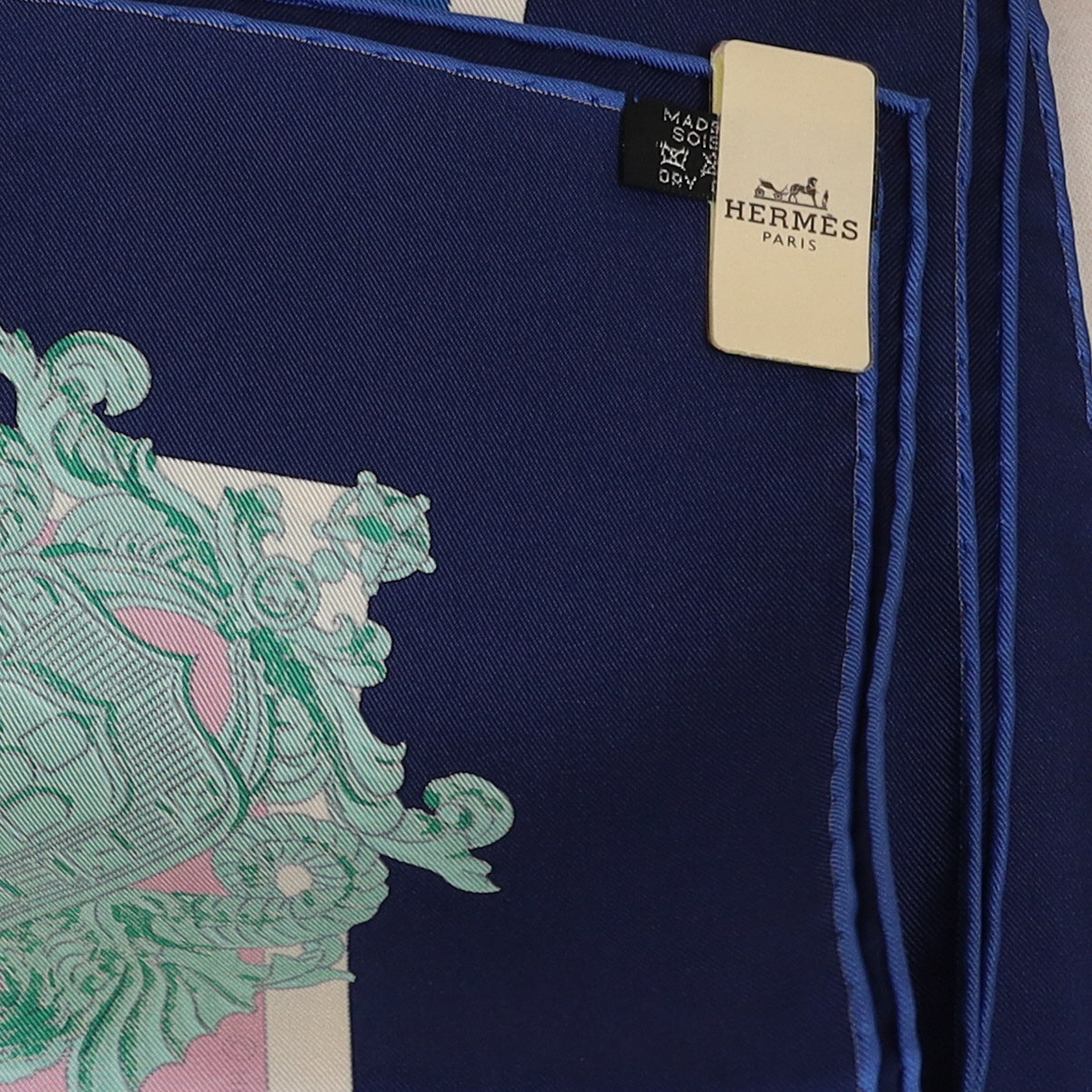 Brand New Boxed Hermès Harnais de Cour Silk Scarf