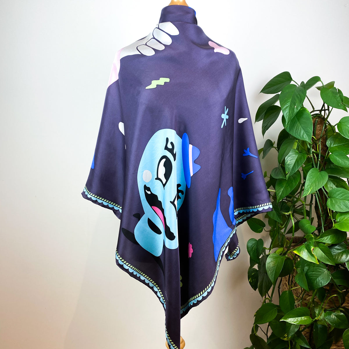 Extra Large Cartoon Design Codello Silk Scarf