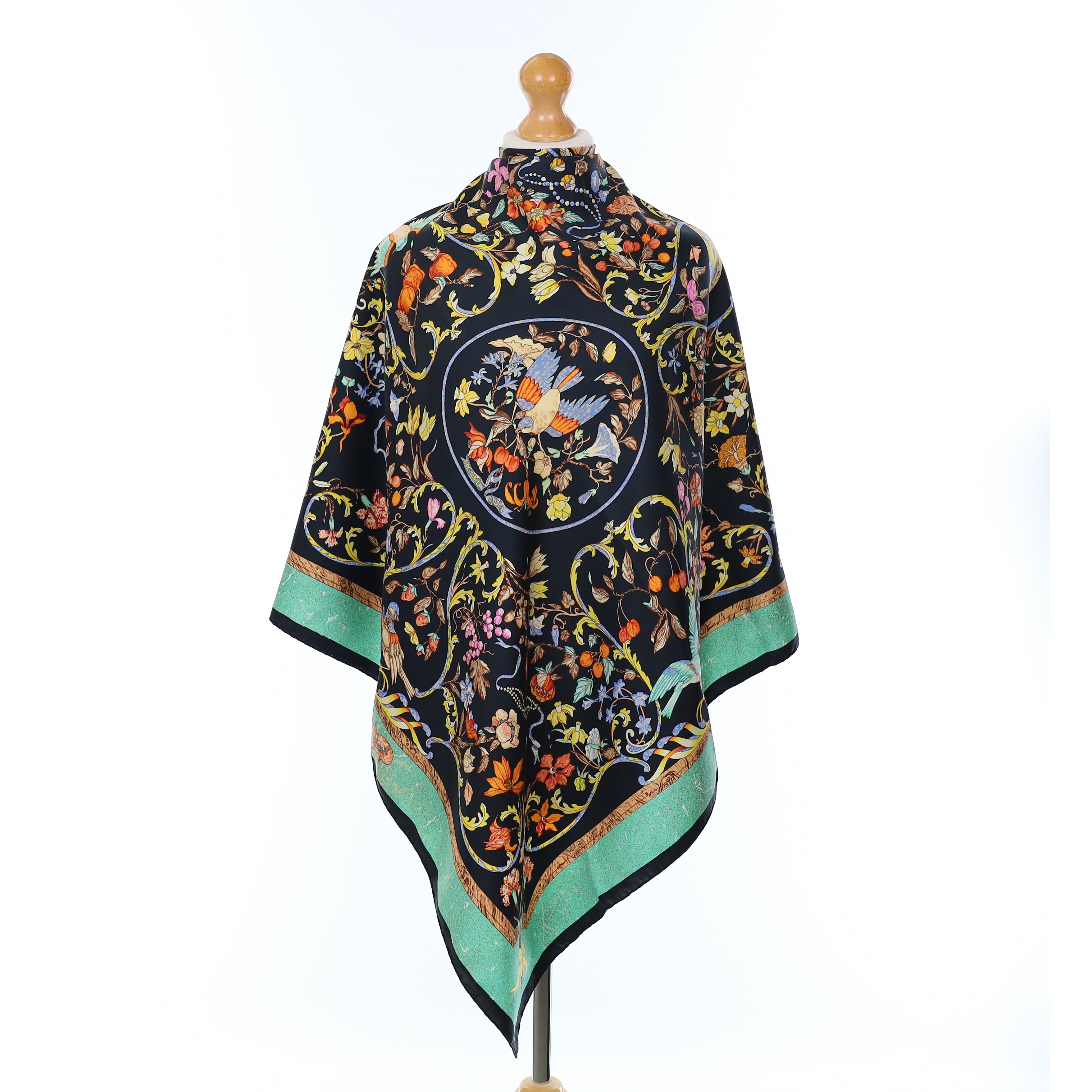 Hermès Pierres D’orient Et D’occident Silk Scarf