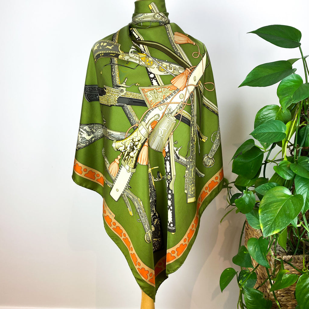 Boxed Hermes 1972 Diane Vintage Silk Scarf