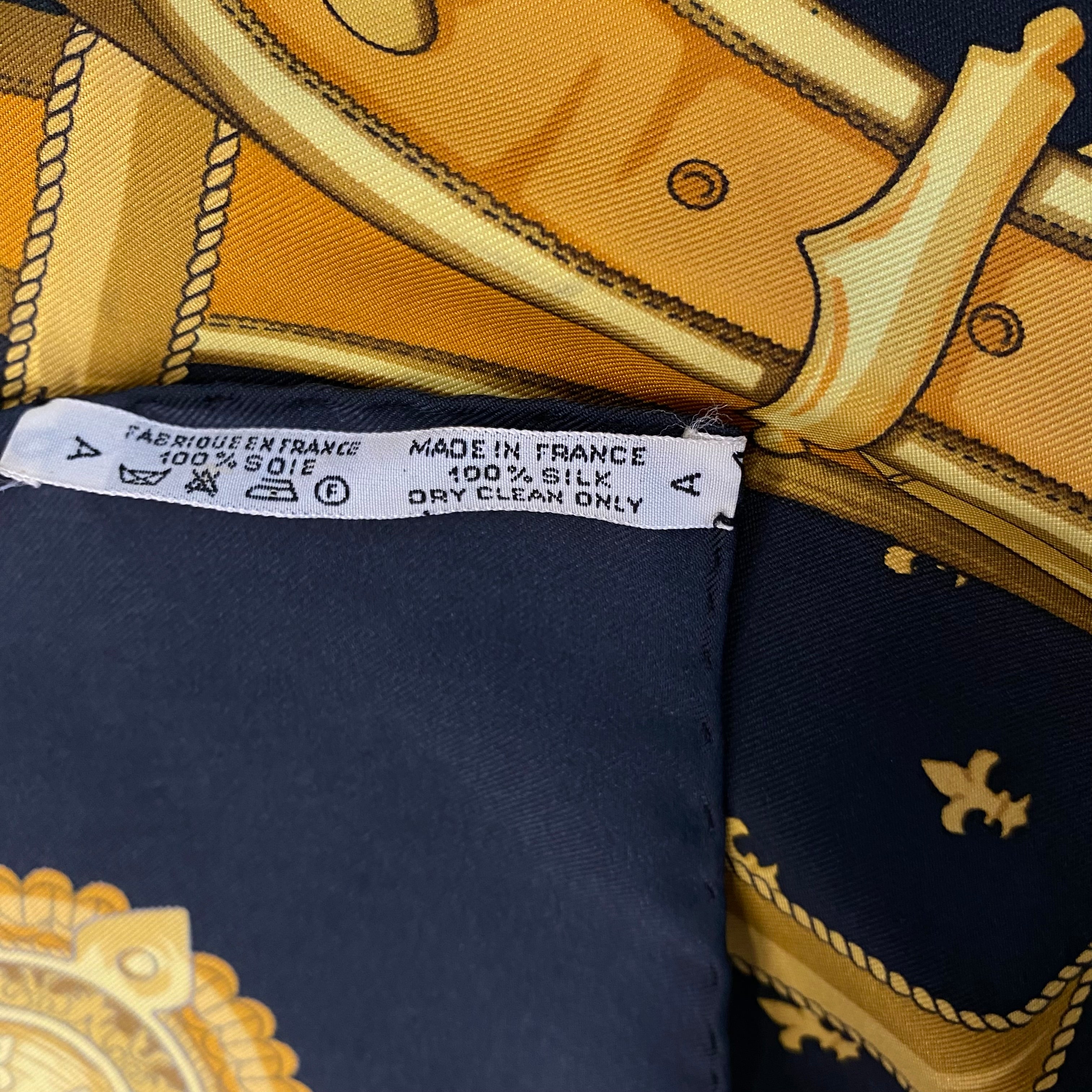 Hermès Selles a Housse Silk Scarf