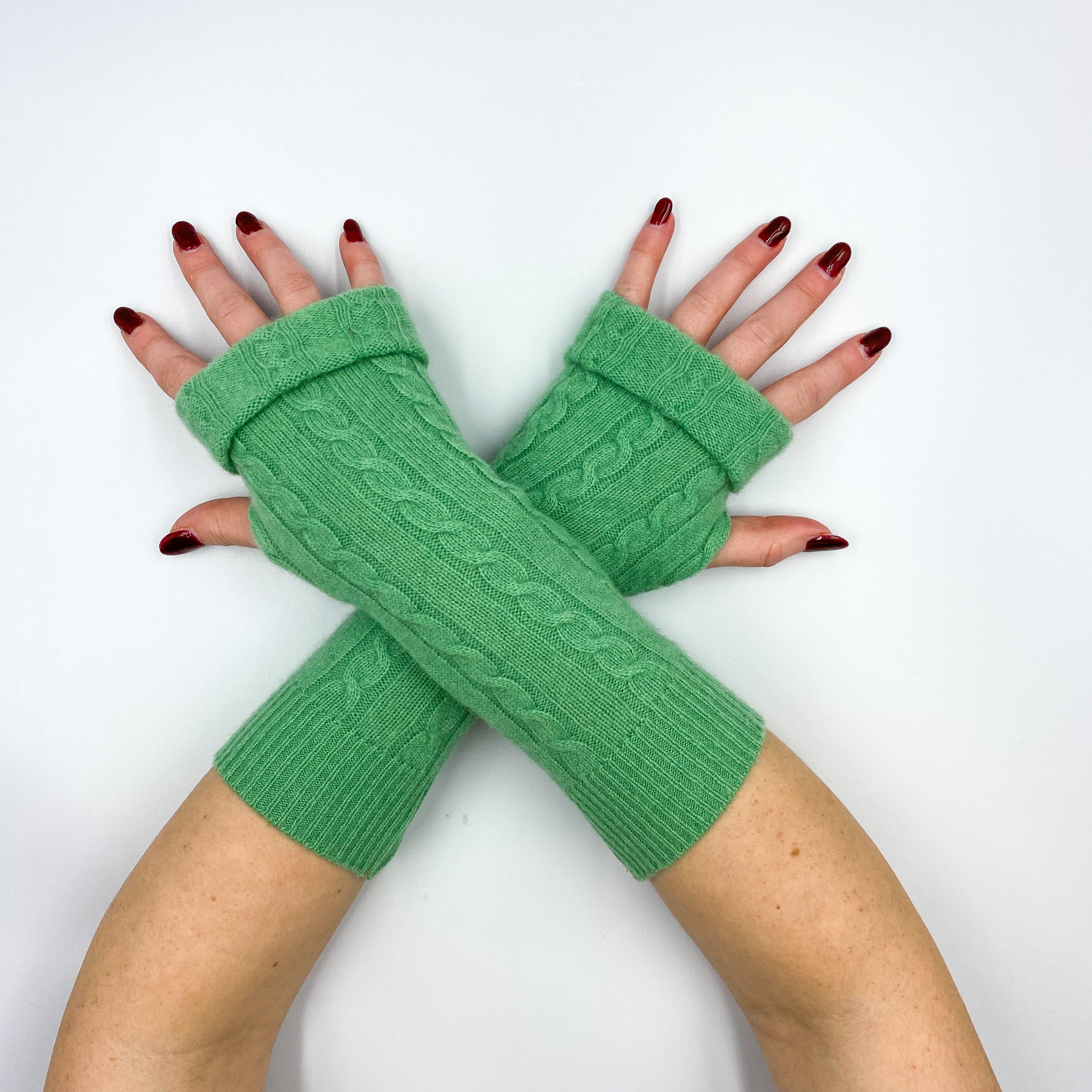 Spring Green Chunky Cable Knit Fingerless Gloves