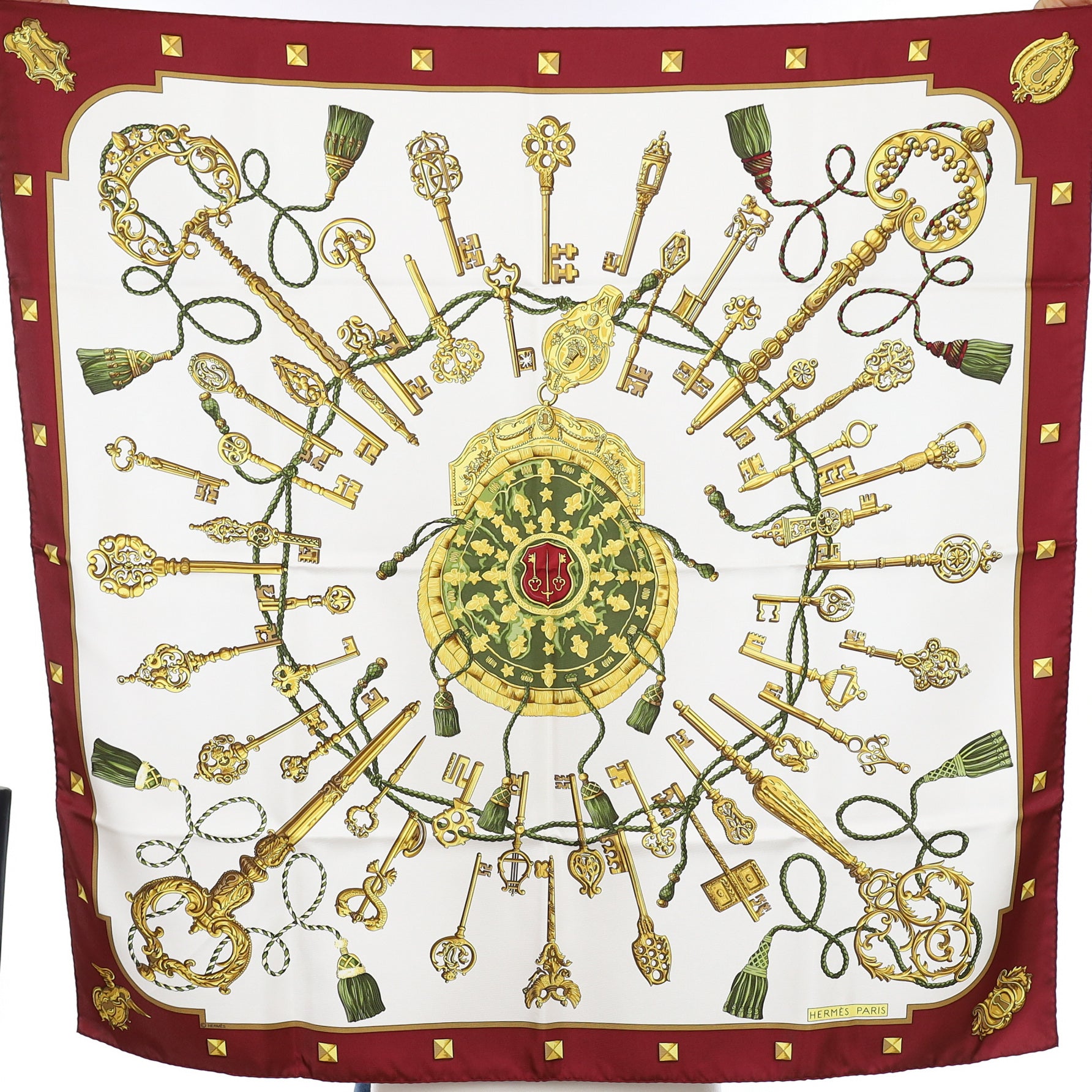 Pristine Boxed Hermès Les Clefs Silk Scarf