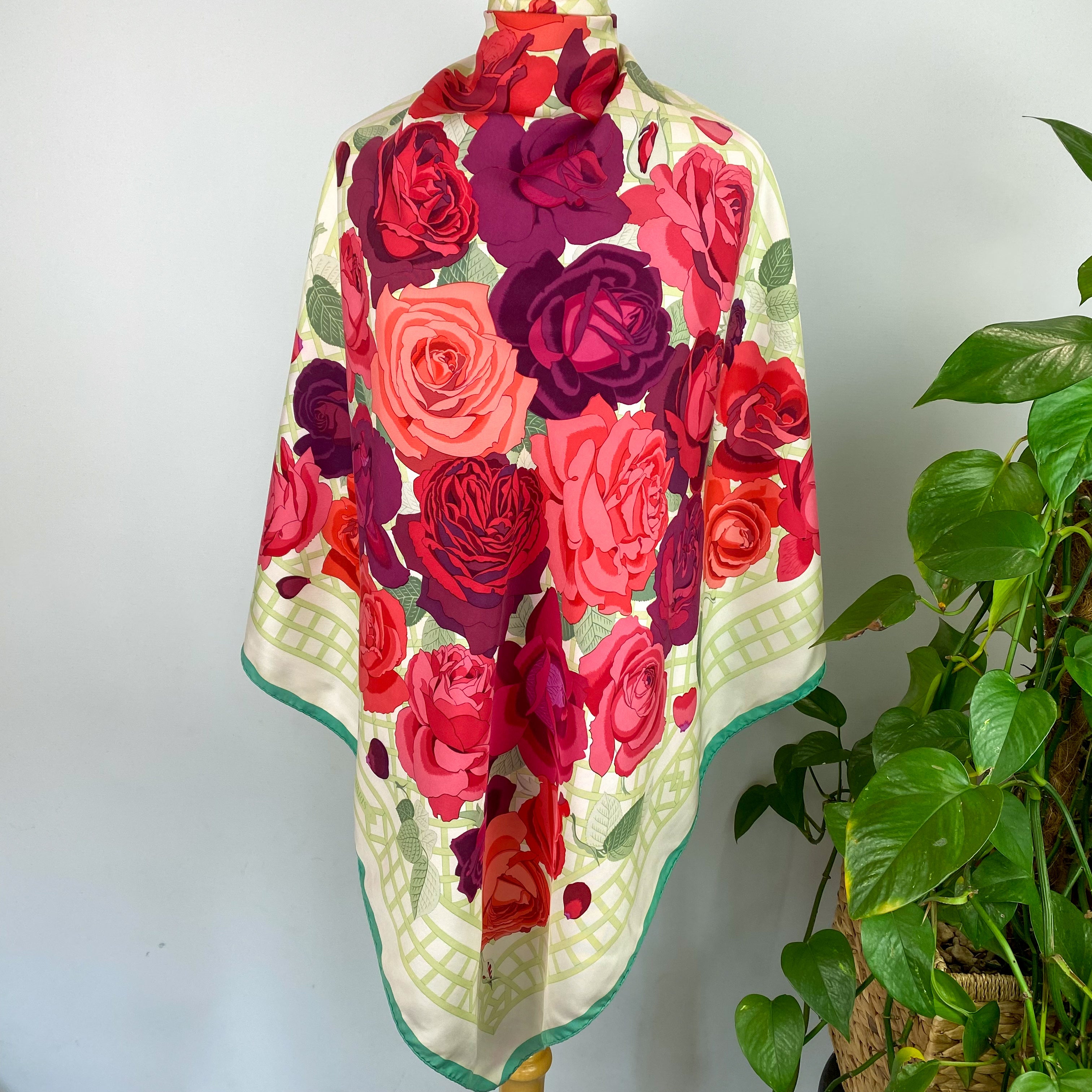 Hermès Roseraie Designer Silk Scarf