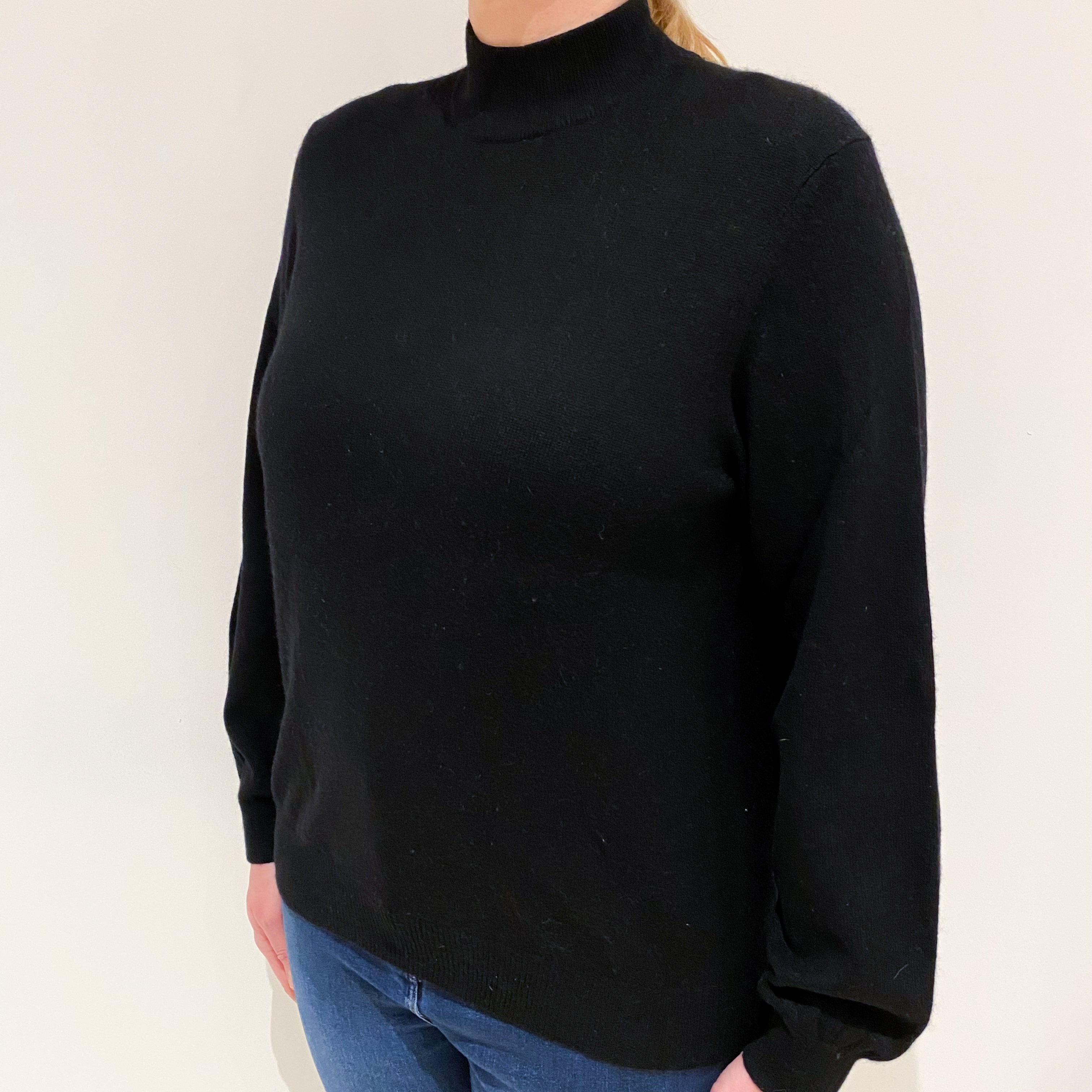 Black Cashmere Turtle Neck Jumper Large