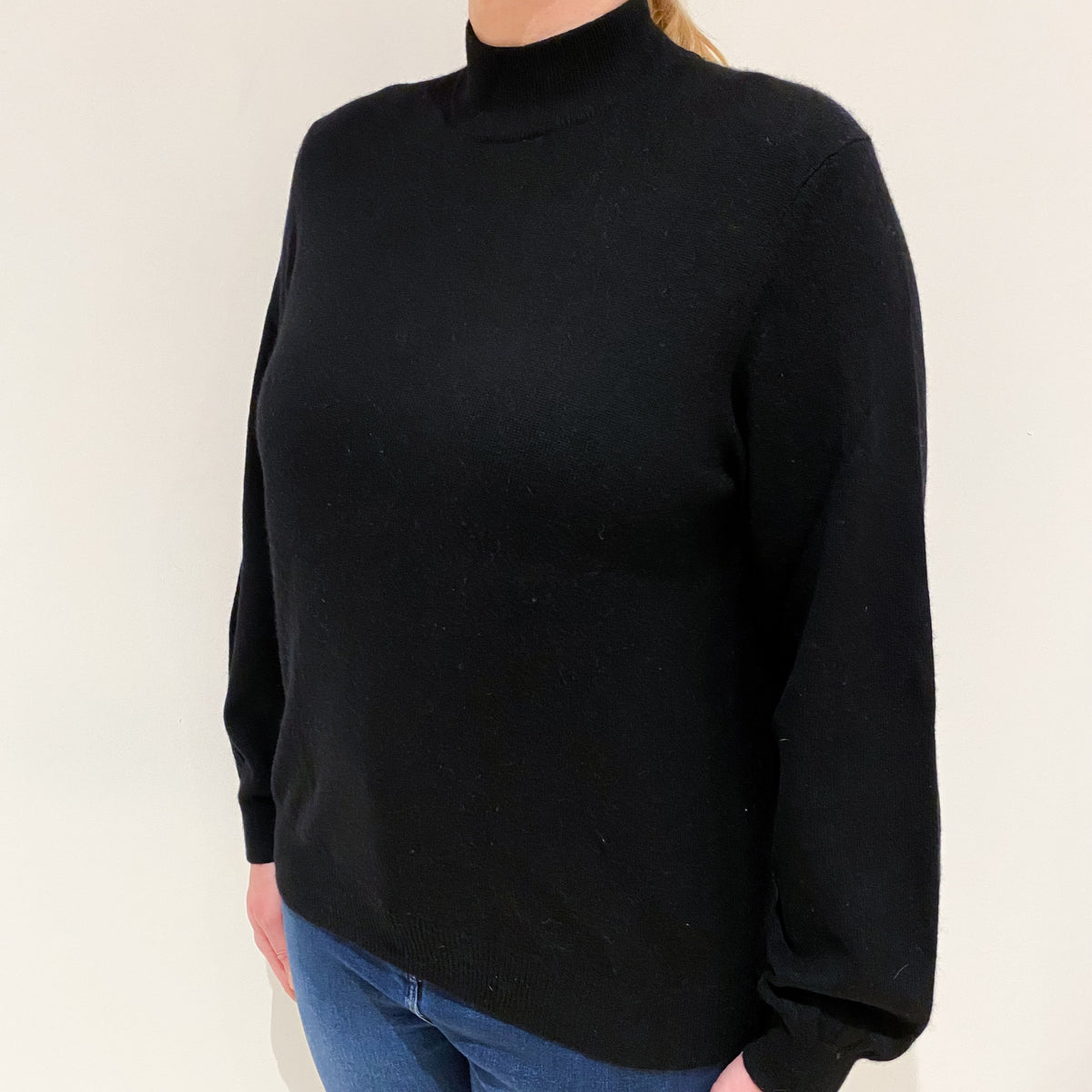 Black Cashmere Turtle Neck Jumper Large