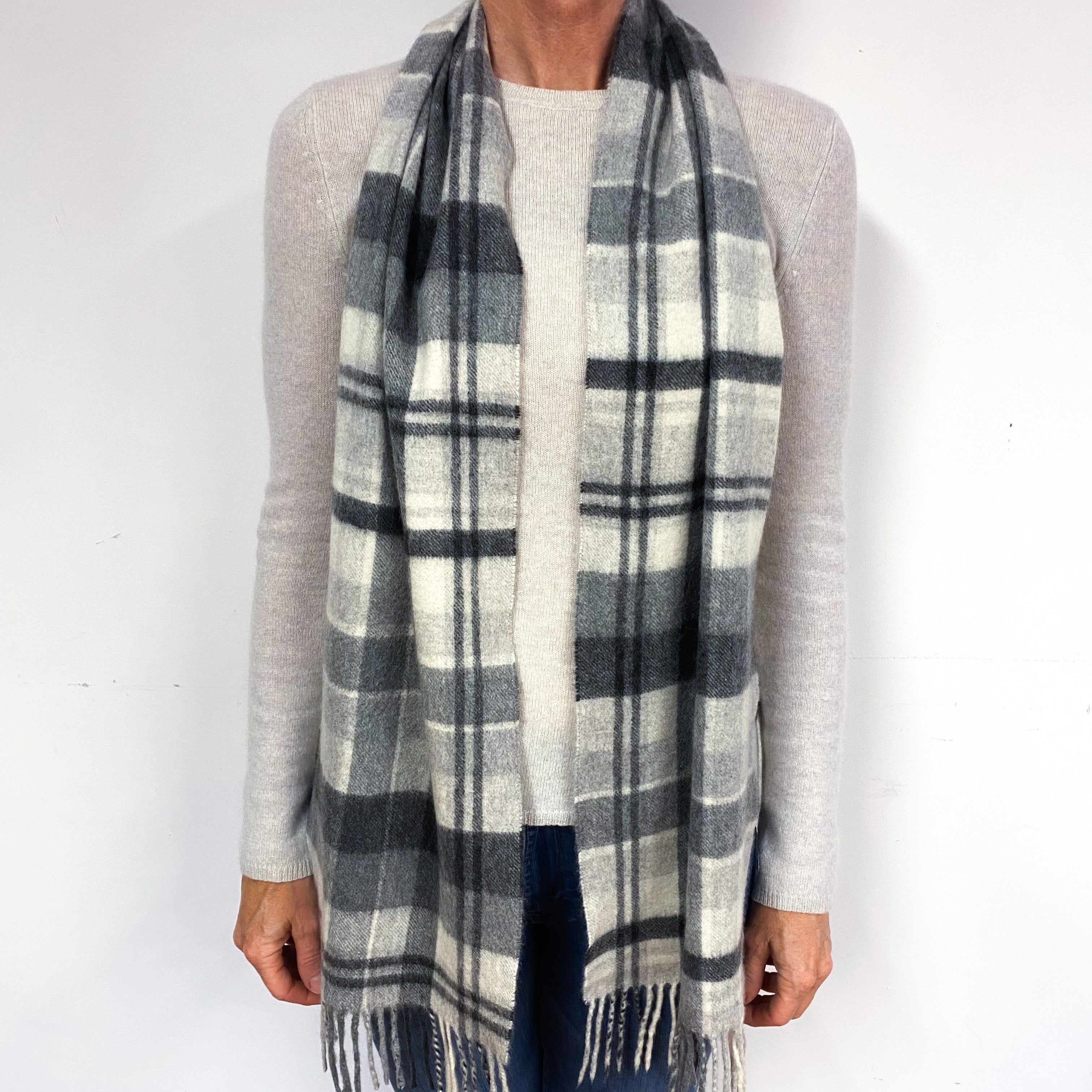 Grey Tartan Cashmere Fringed Woven Scarf