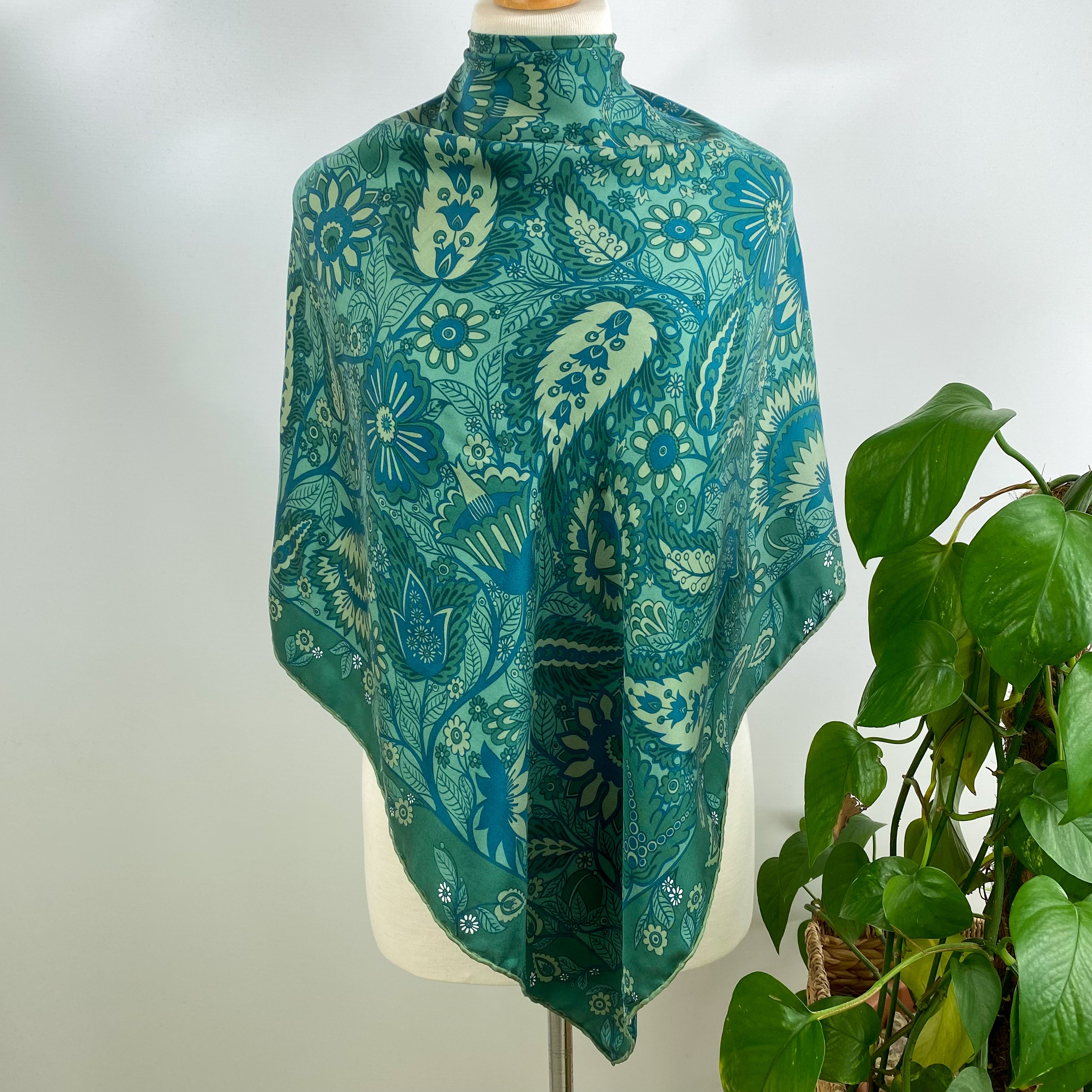 70’s Richard Allan Green Paisley Silk Scarf