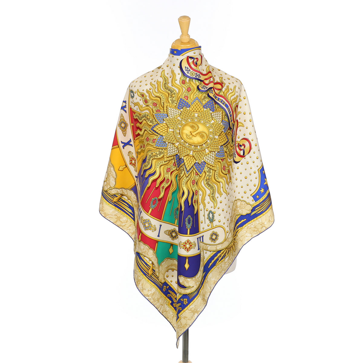 Hermès Carpe Diem Silk Scarf