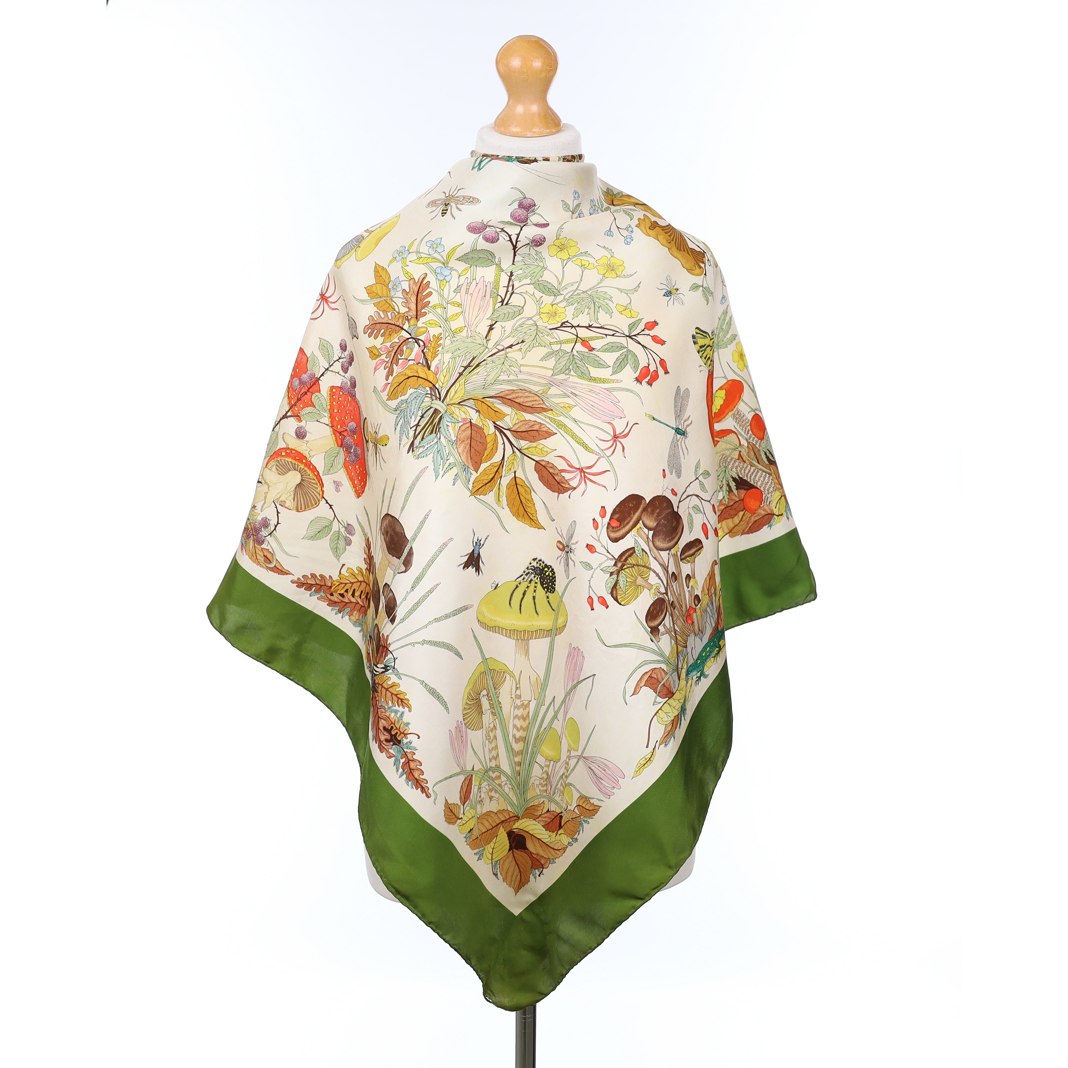 Gucci Autumnal Scene Silk Scarf