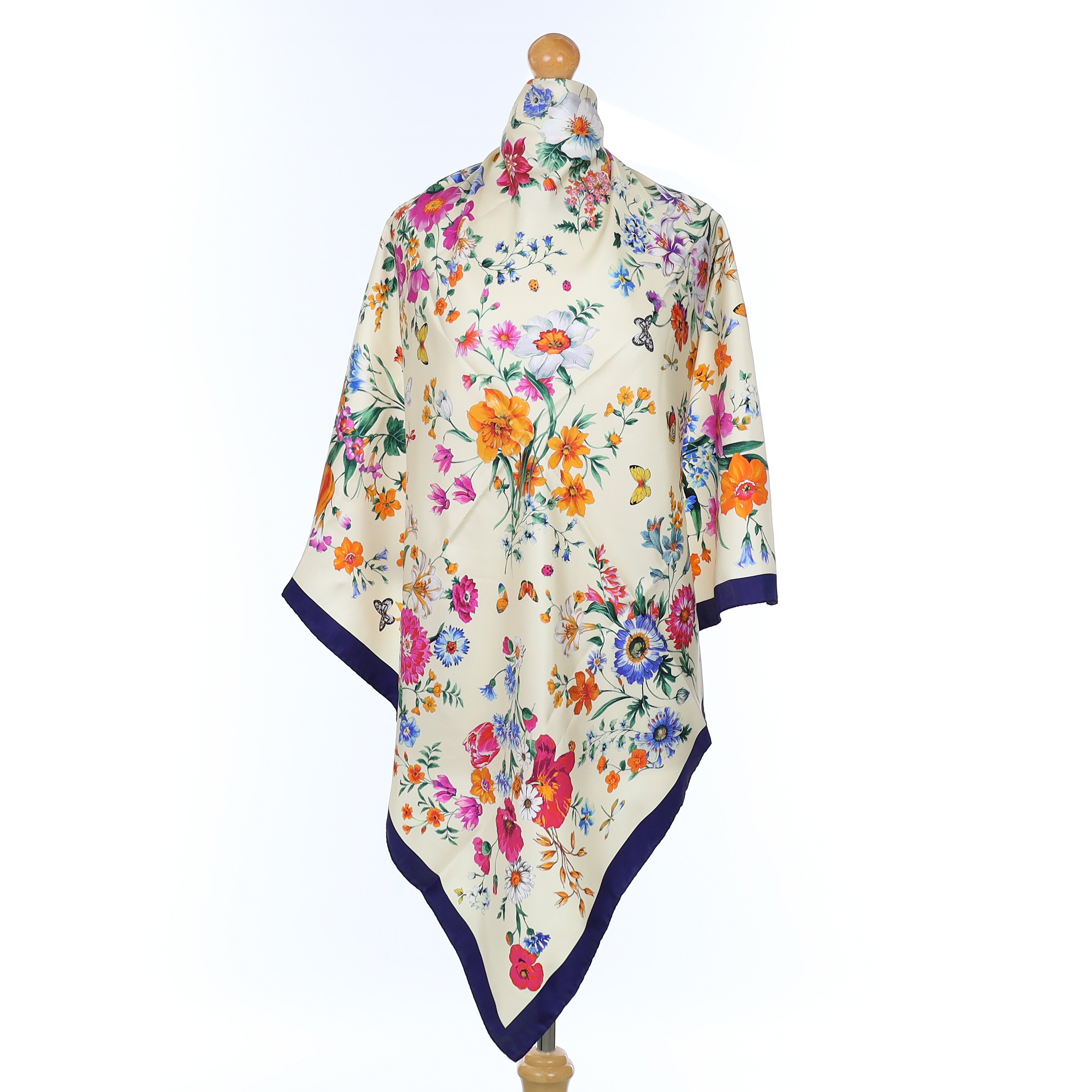 Brand New Italian Vanilla Cream Floral Silk Scarf