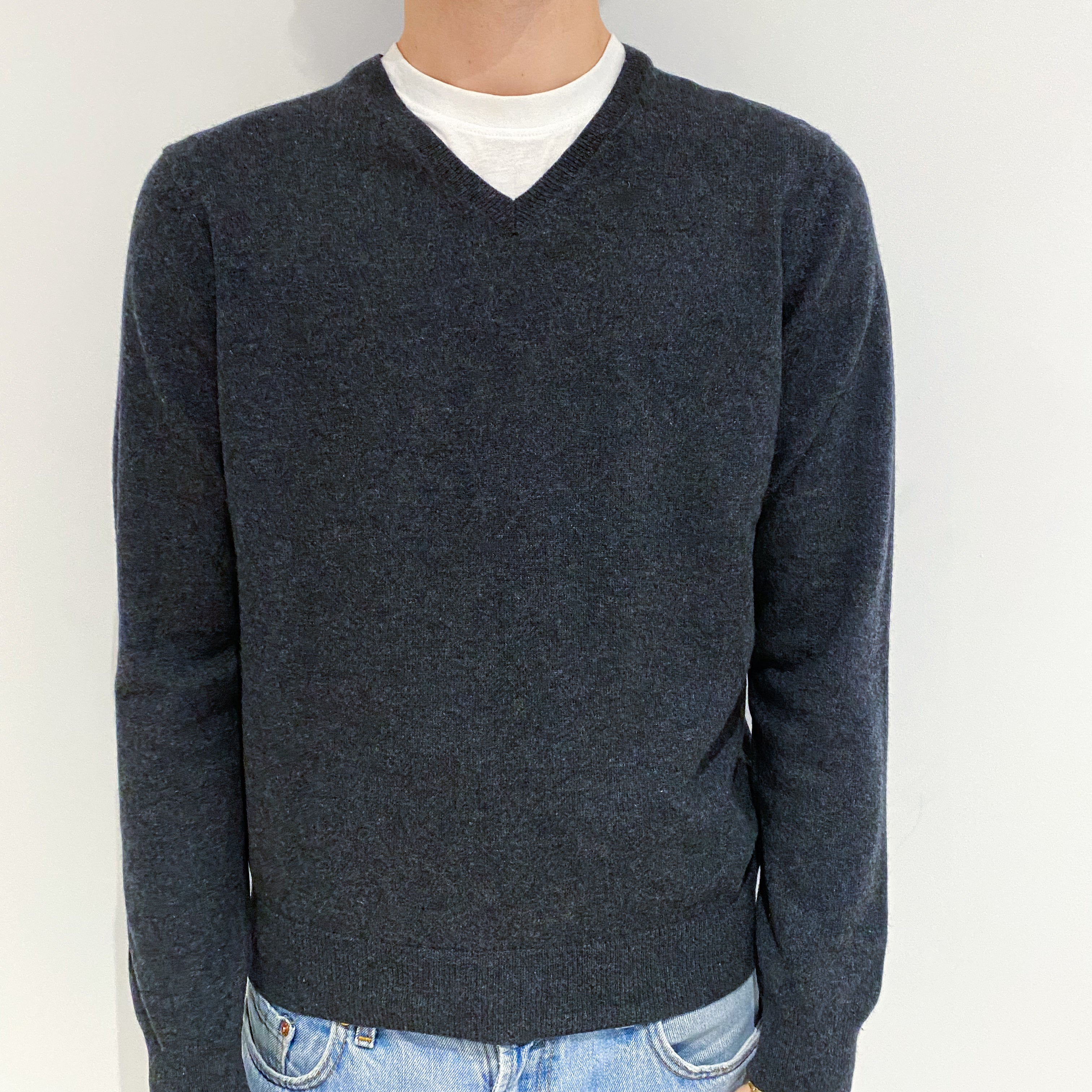 Men's Charcoal Grey Cashmere V-Neck Jumper Large