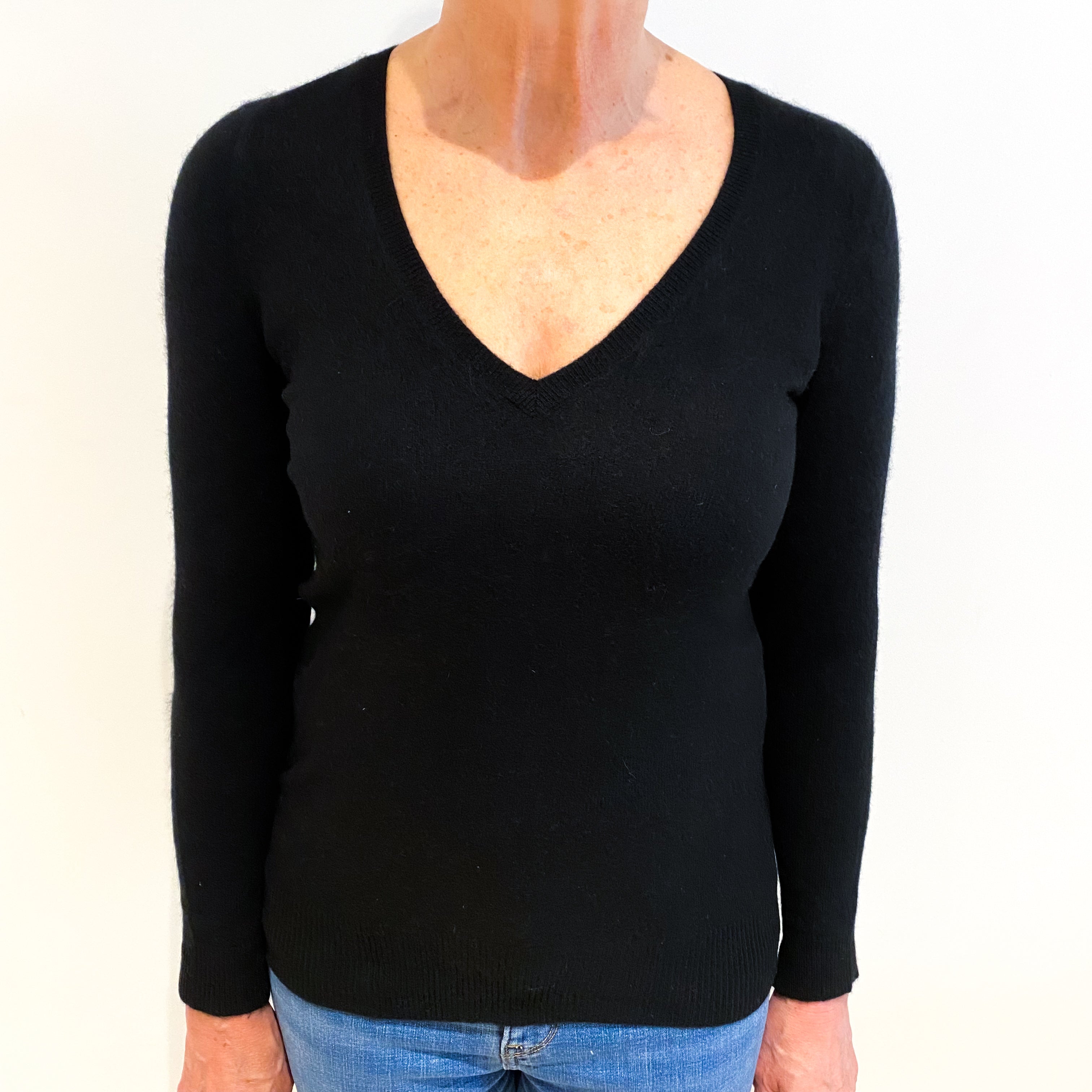 Black Cashmere V Neck Jumper Medium